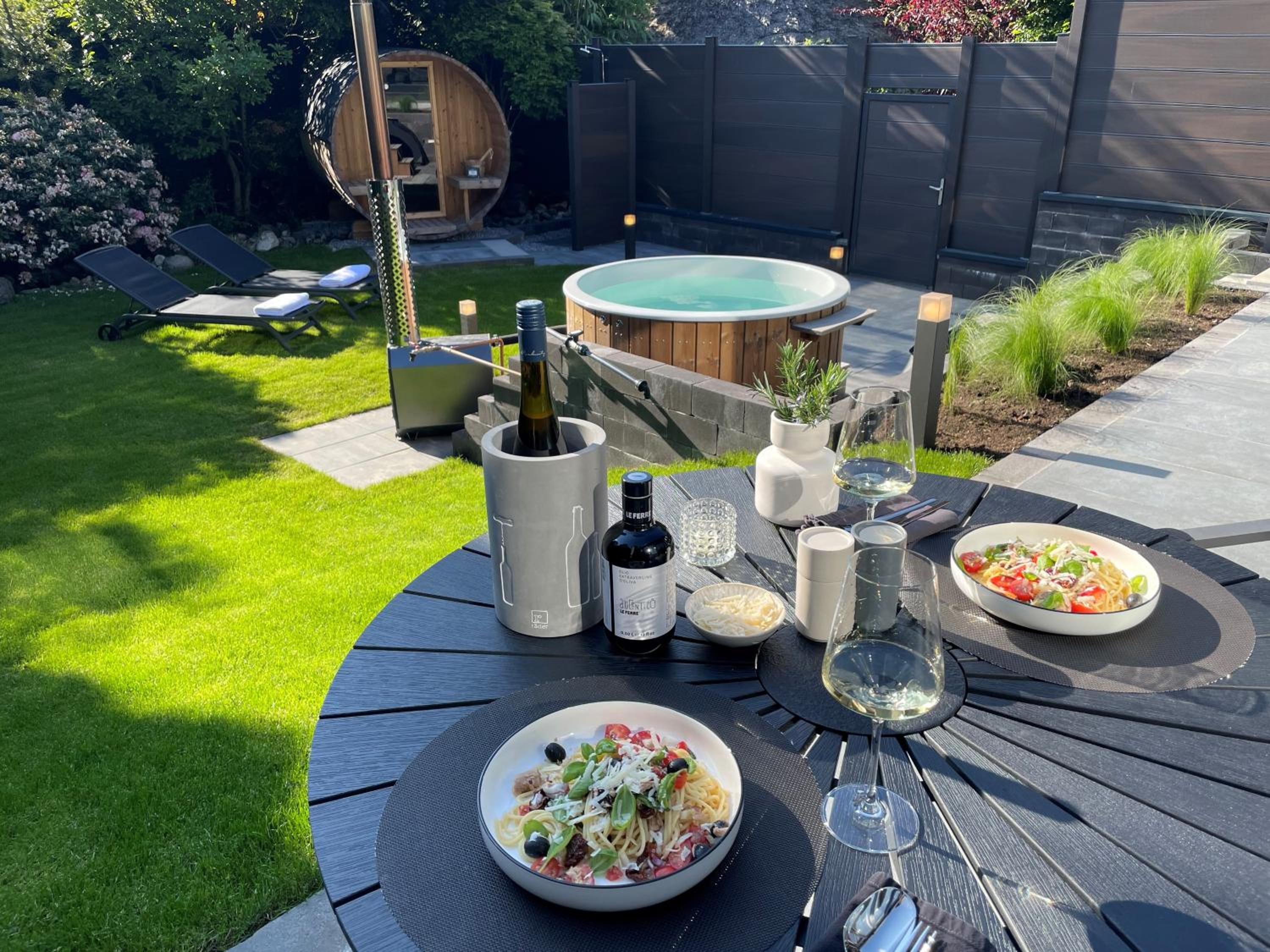 hygge Niederrhein en Rees — dining