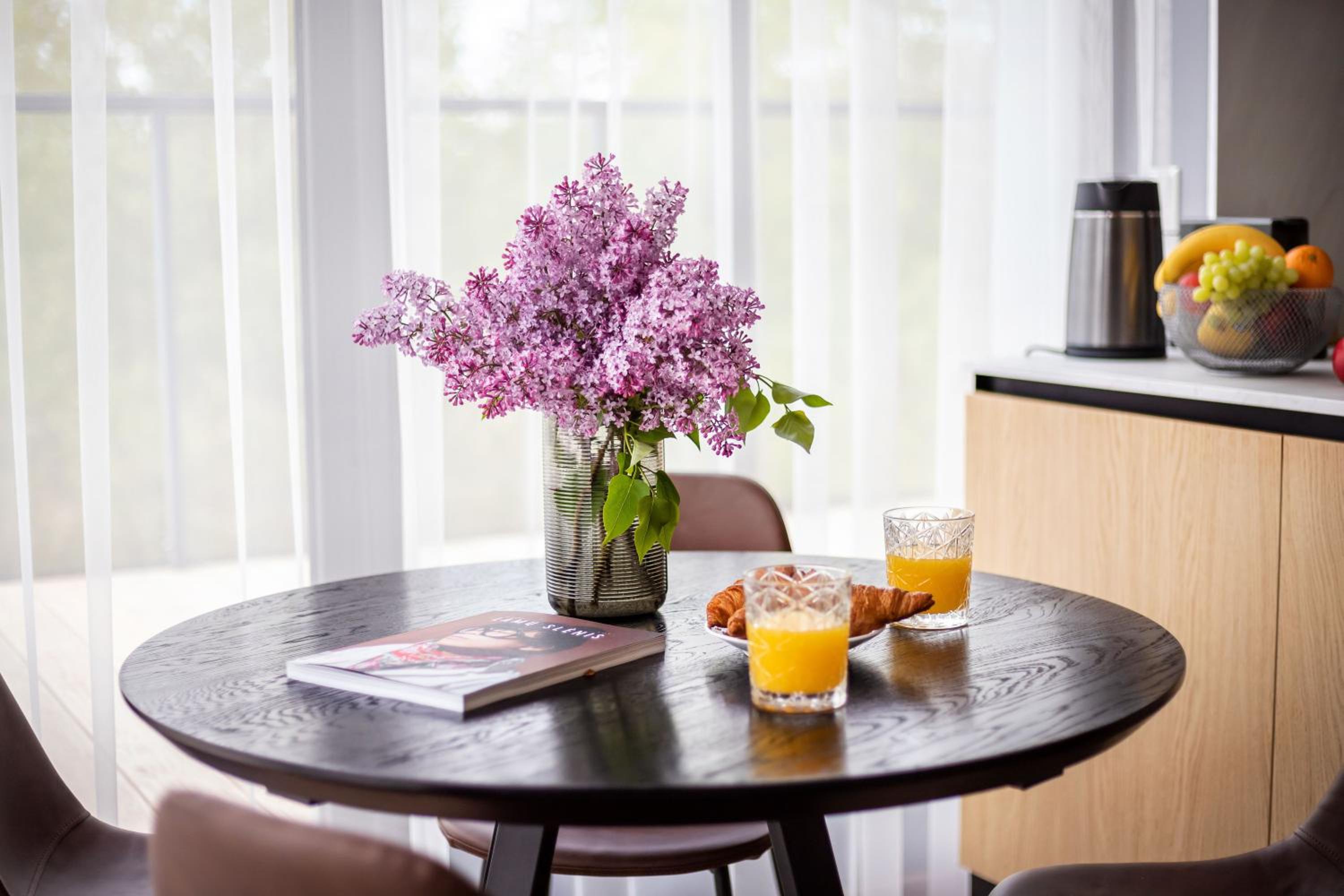 #stayhere - Seaside Story Modern 1BDR Apartment with Terrace view 3