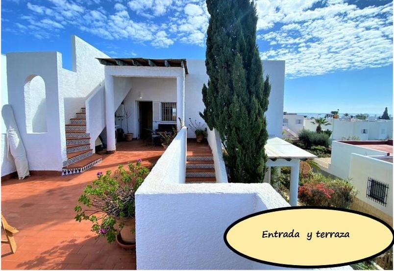 Apartamento en segunda línea de playa photo 1