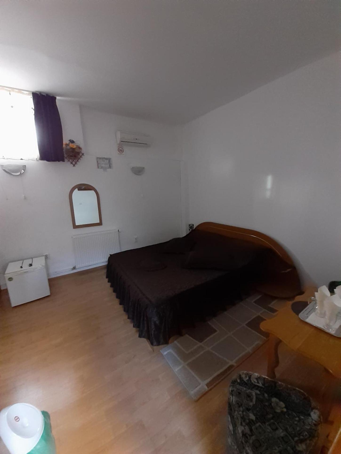 Photo 25