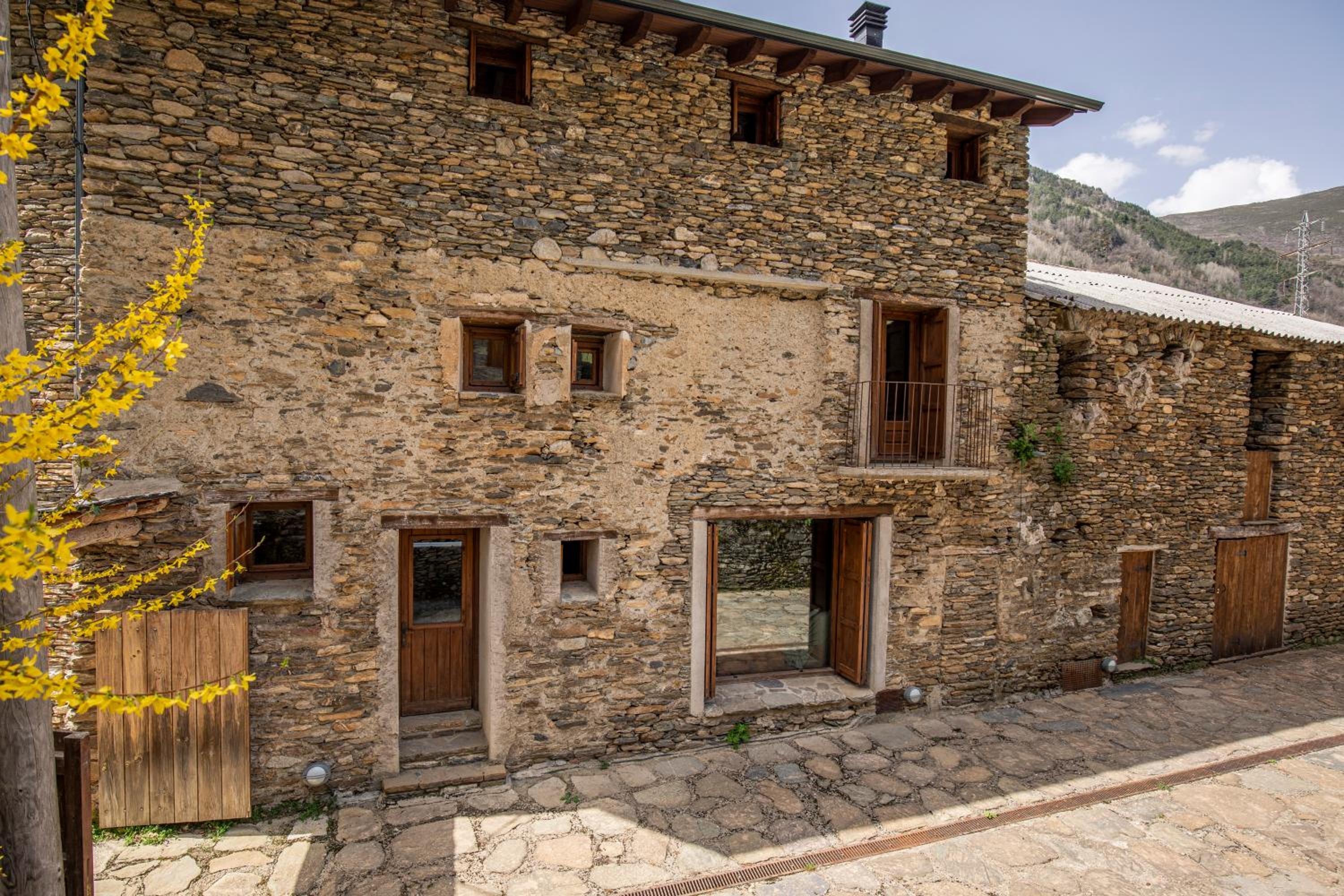 Casa Mora Vall Fosca view 5