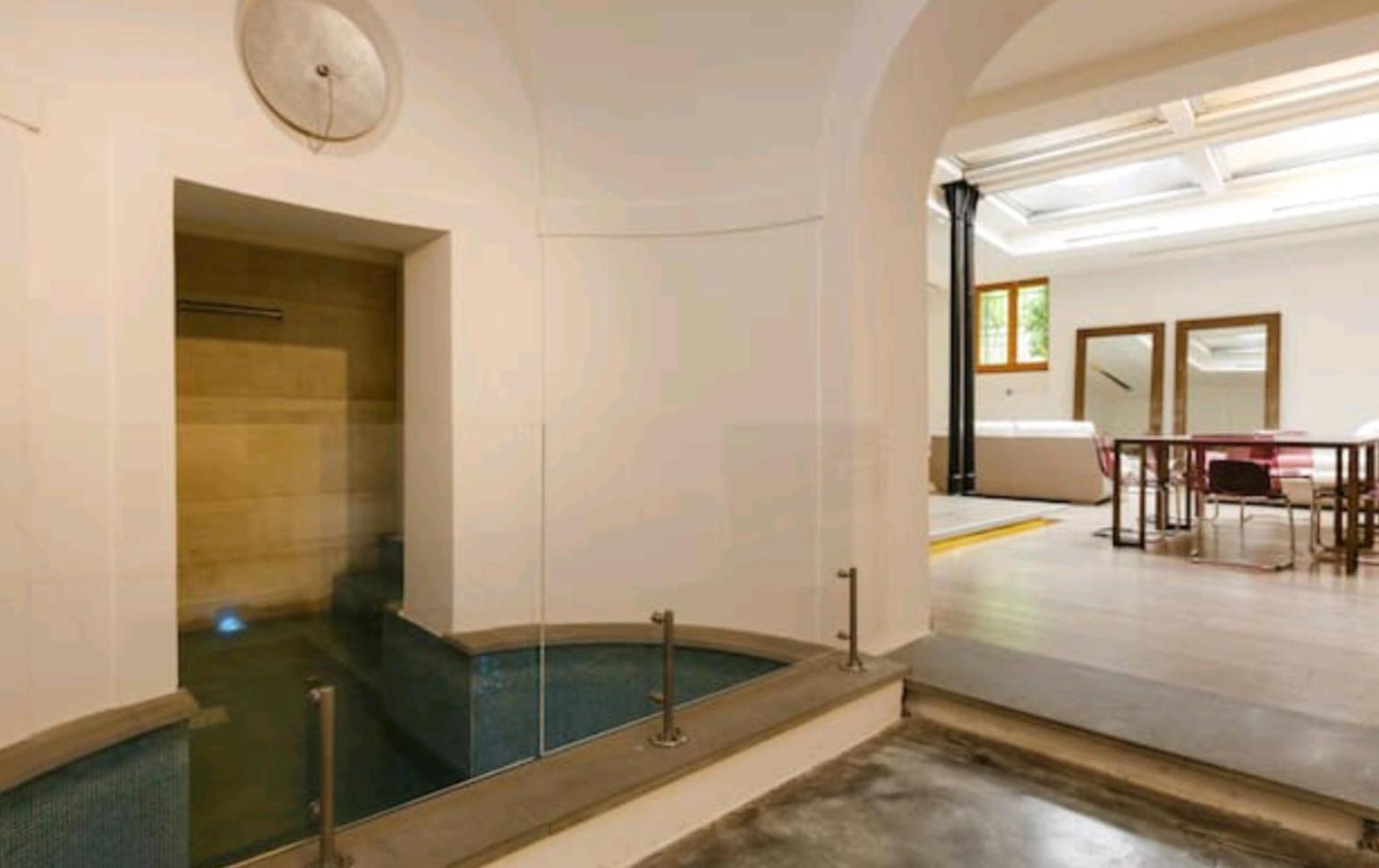 Hotel Loft Rasella with Private Pool&Sauna - Image 1