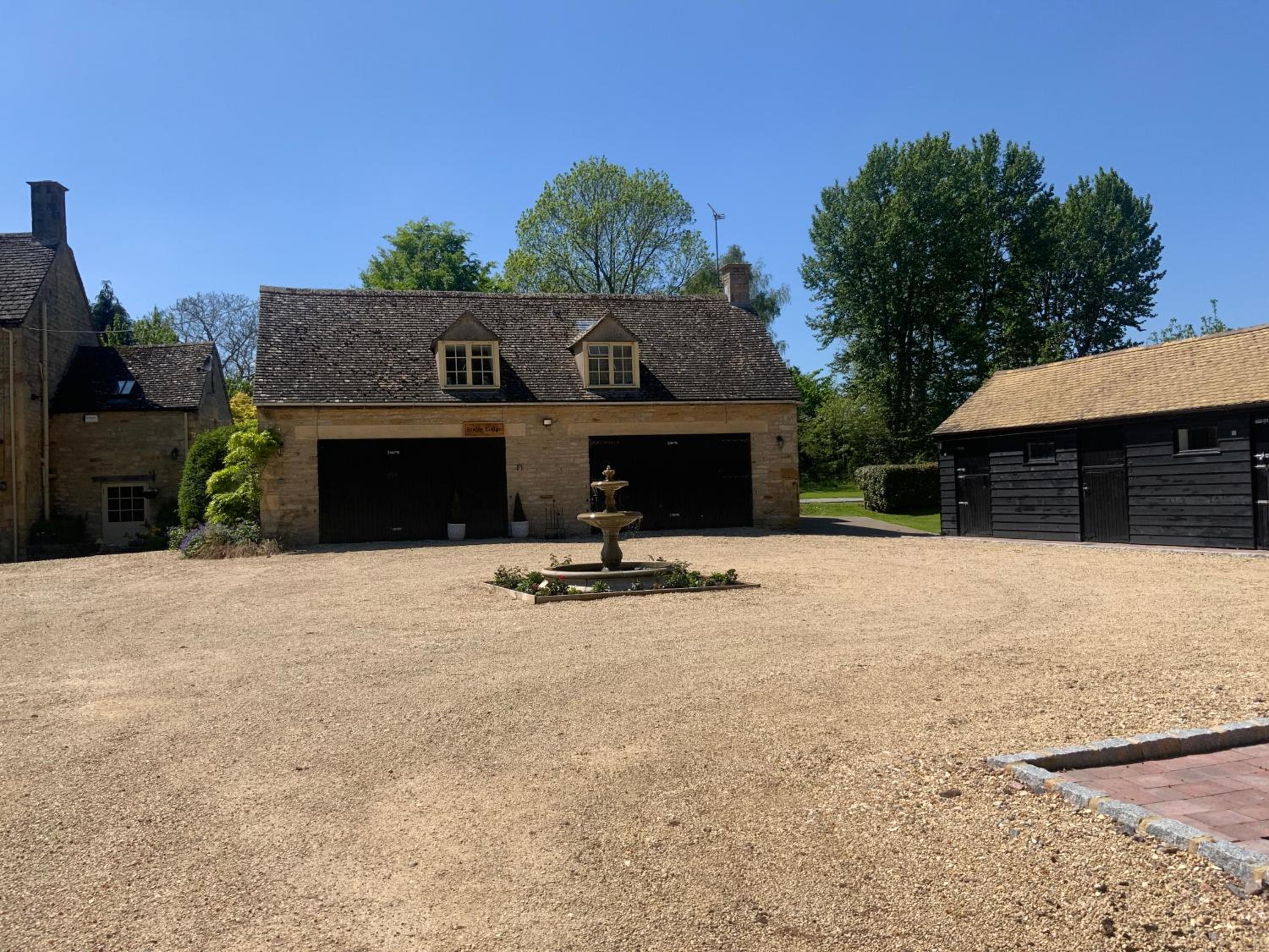 Stable Lodge at Bledington Mill view 2