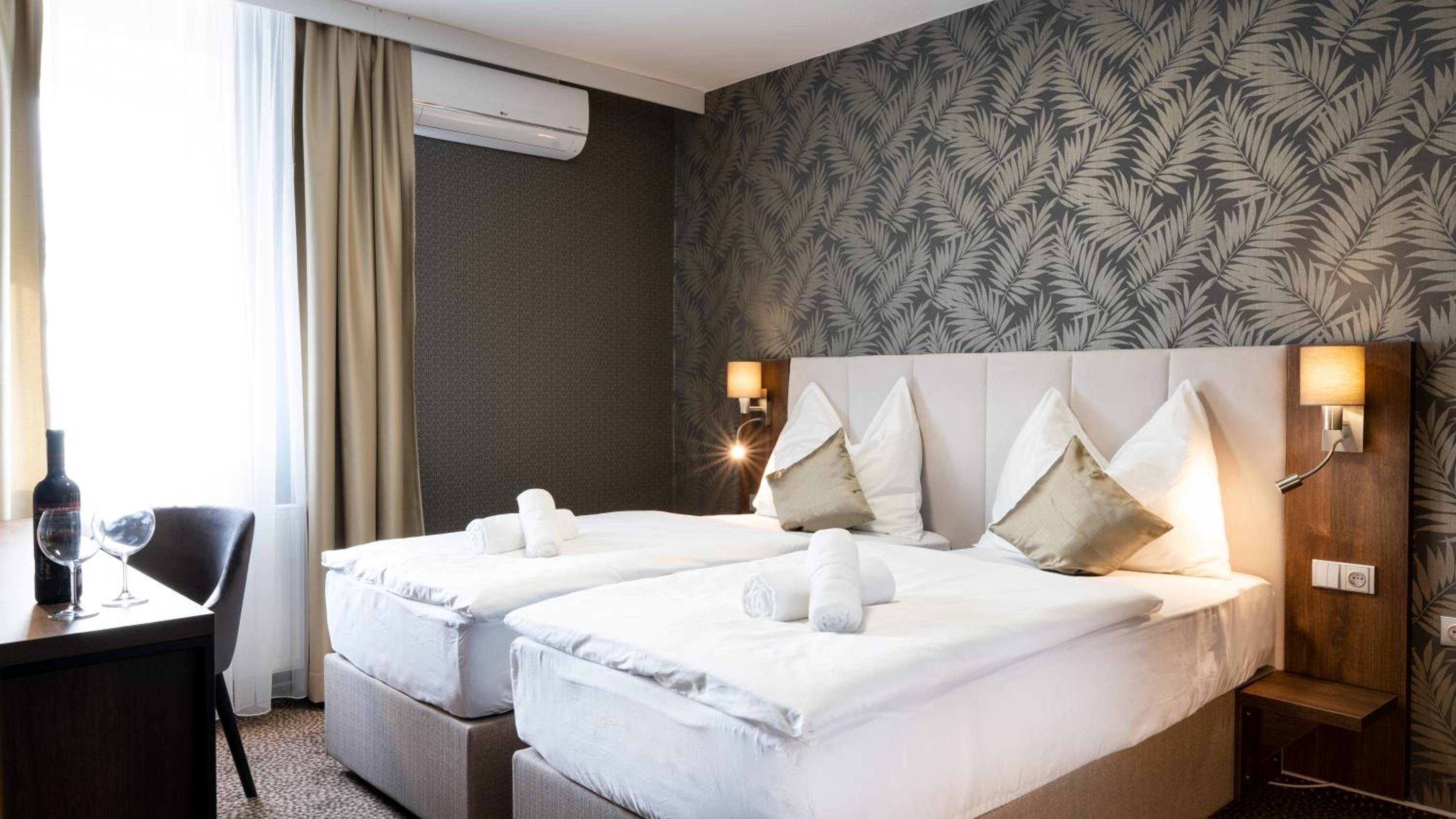 Hotel Karolina