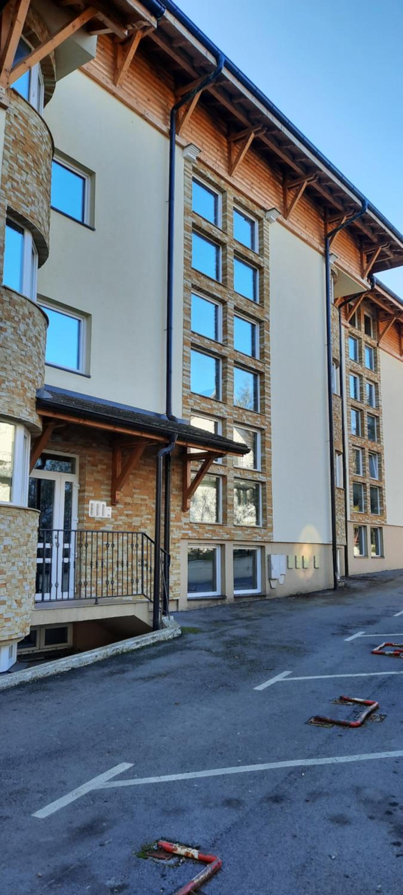 Apartman, preko puta Mone view 5
