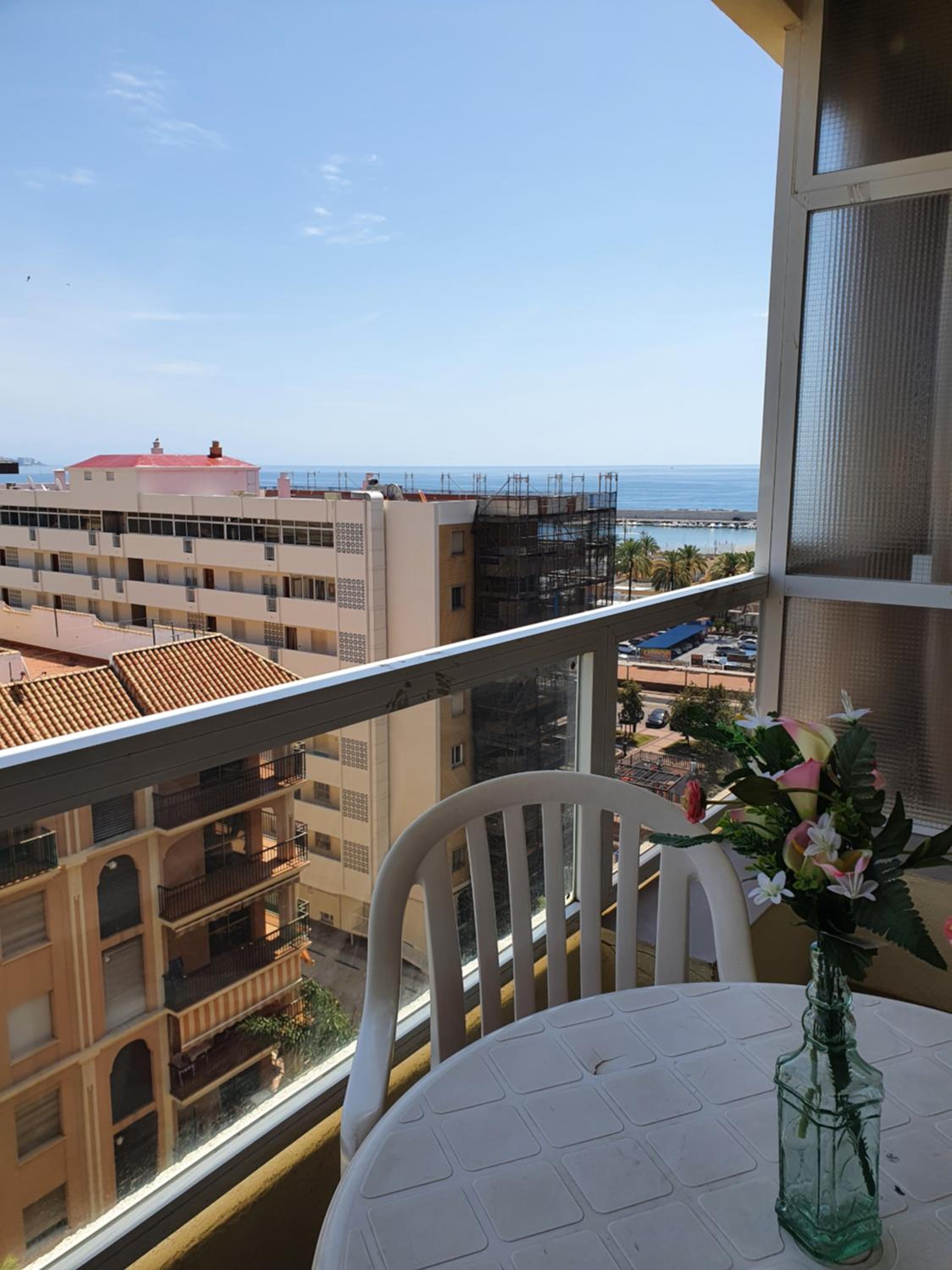 Apartamento El Albero Integrado en el Hotel PYR céntrico y en primera línea de playa view 5