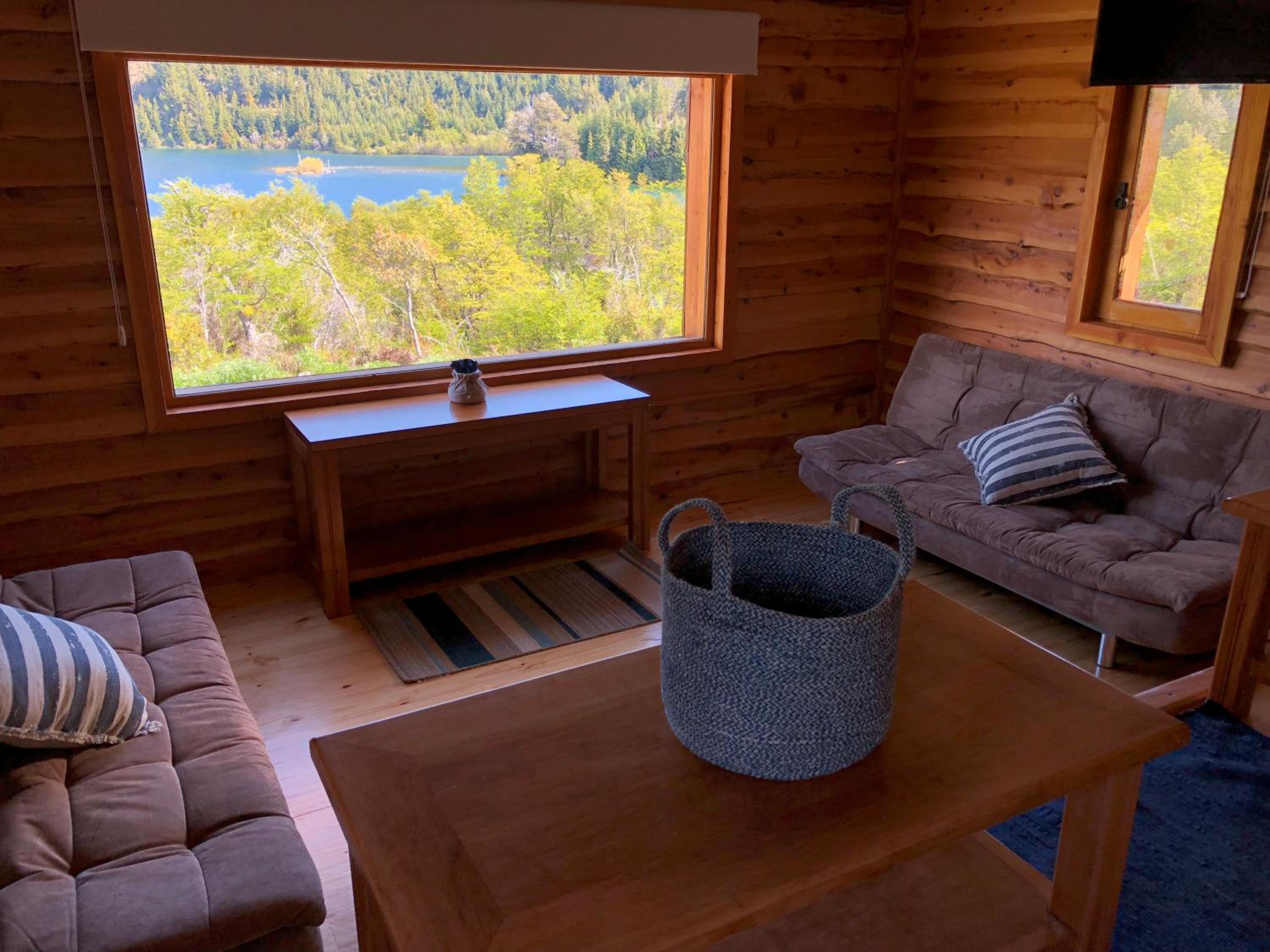 Laguna Larga Lodge