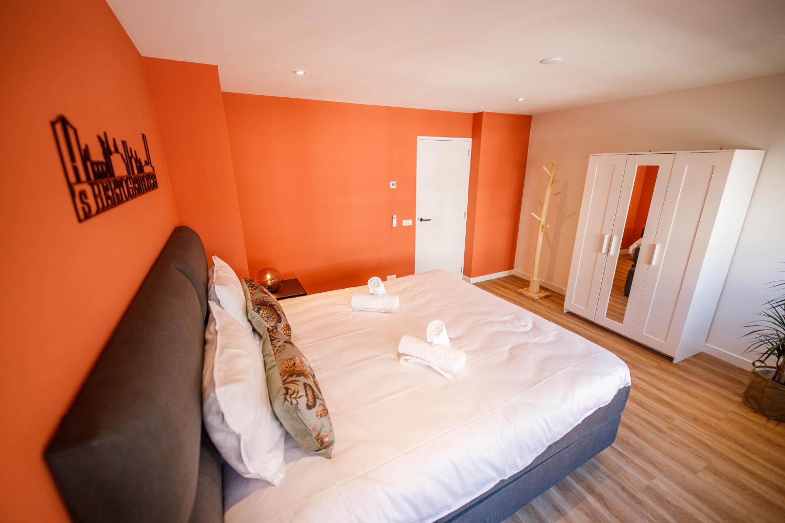 Trendy Design 55m2 Apartment with Balcony - DB6B view 3
