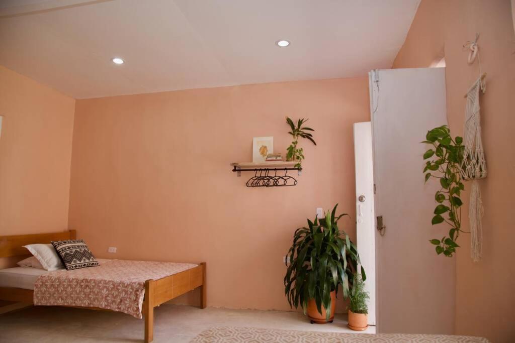 GREAT LOCATION ! 4 Bedroom Home in the Heart of Cartagena