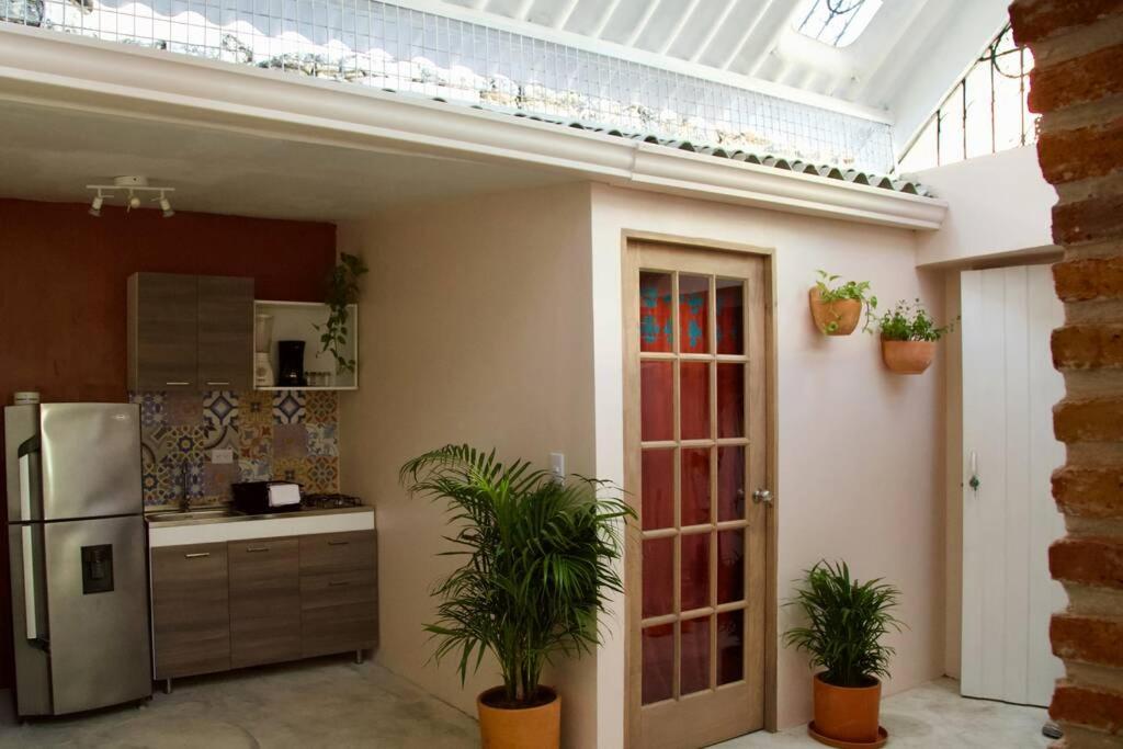 GREAT LOCATION ! 4 Bedroom Home in the Heart of Cartagena