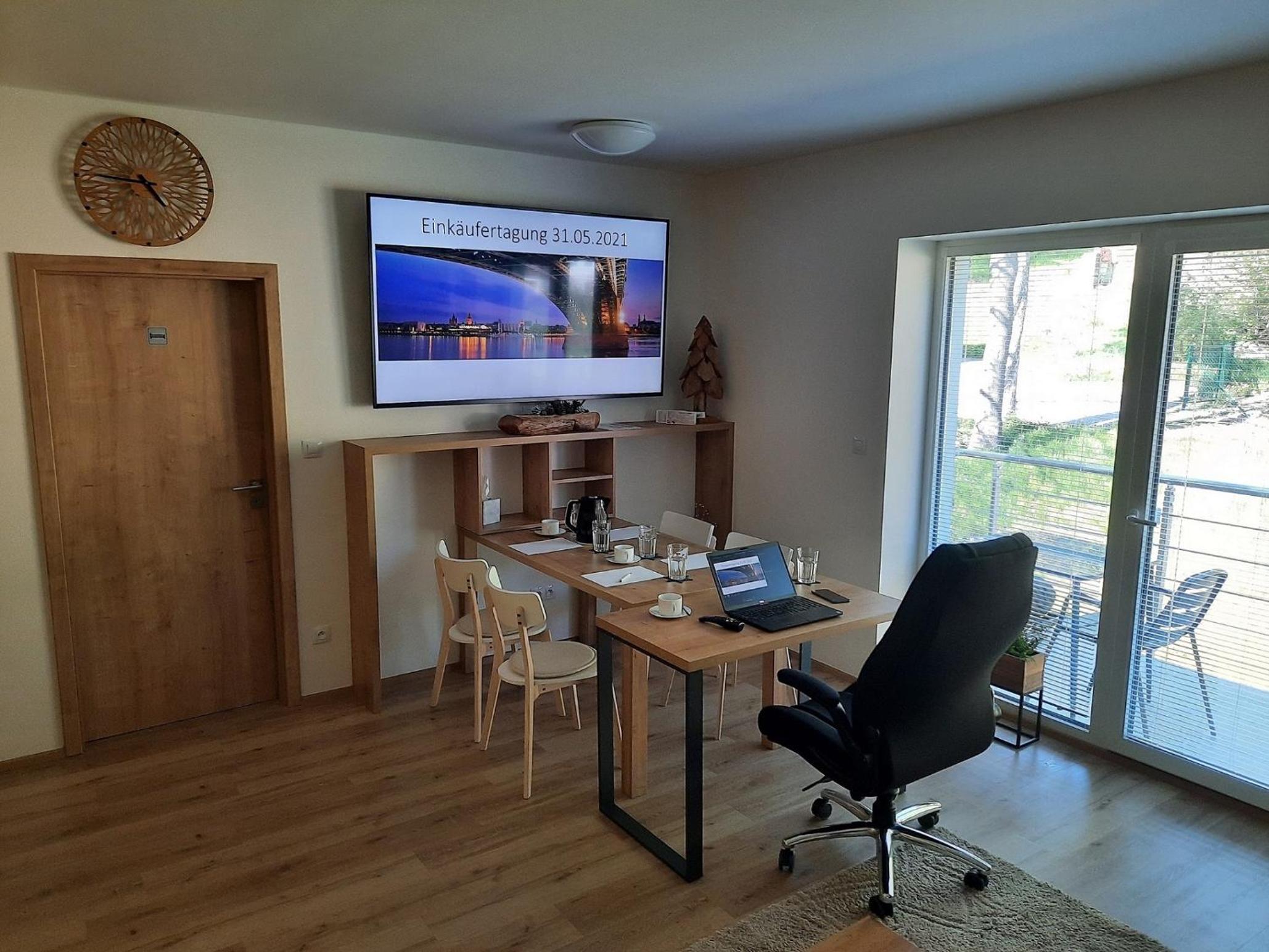 meeting & event spaces