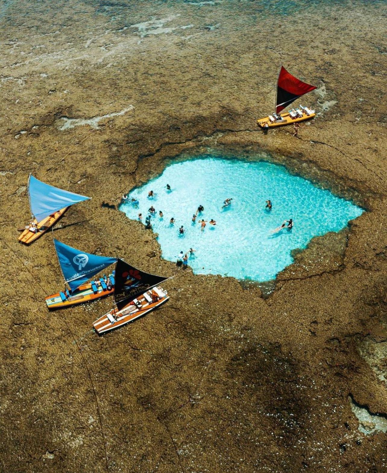 Flat Super Luxo Térreo Frente Piscinas