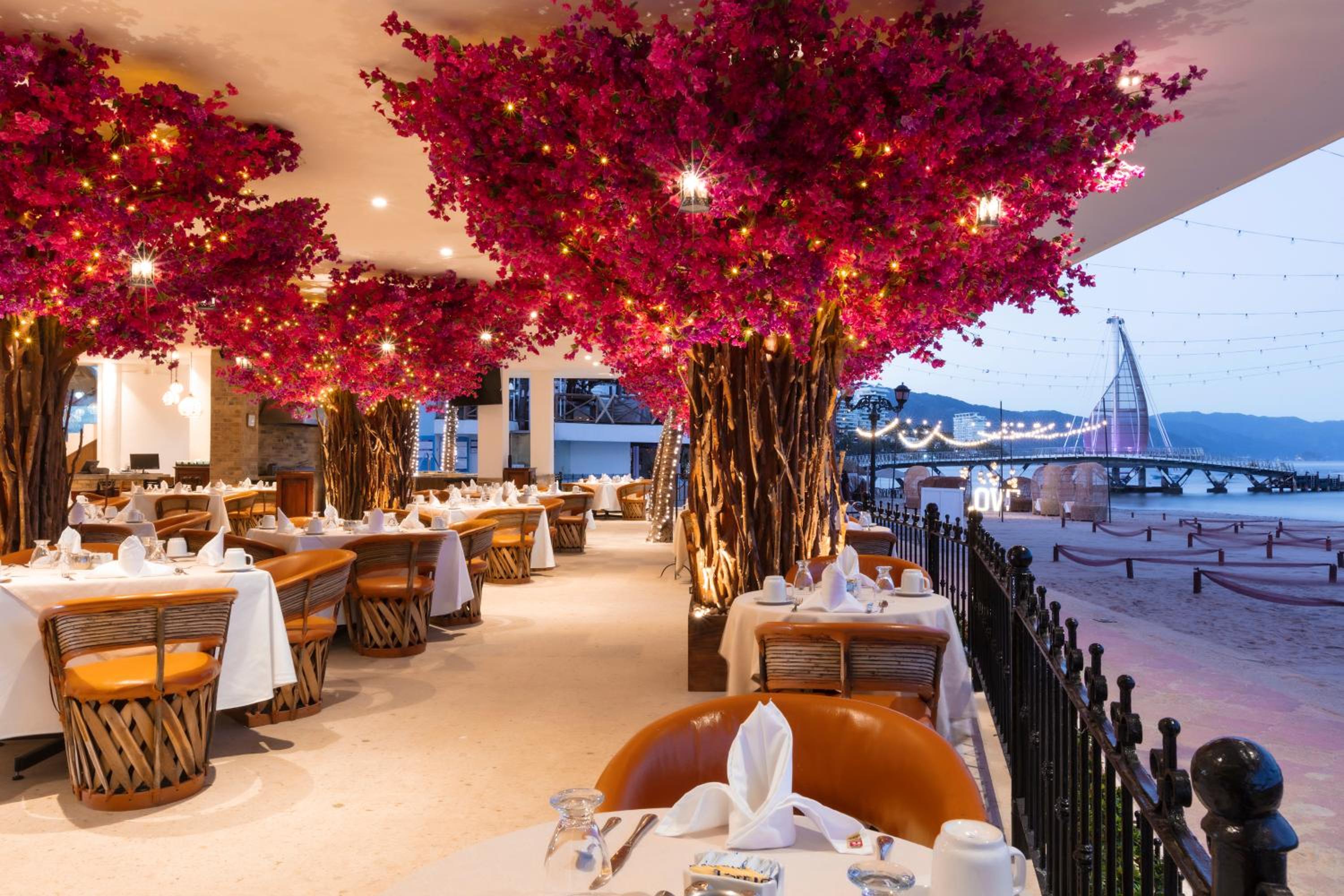 Puerto Vallarta Vacations - Playa Los Arcos Hotel Beach Resort  Spa - Property Image 23