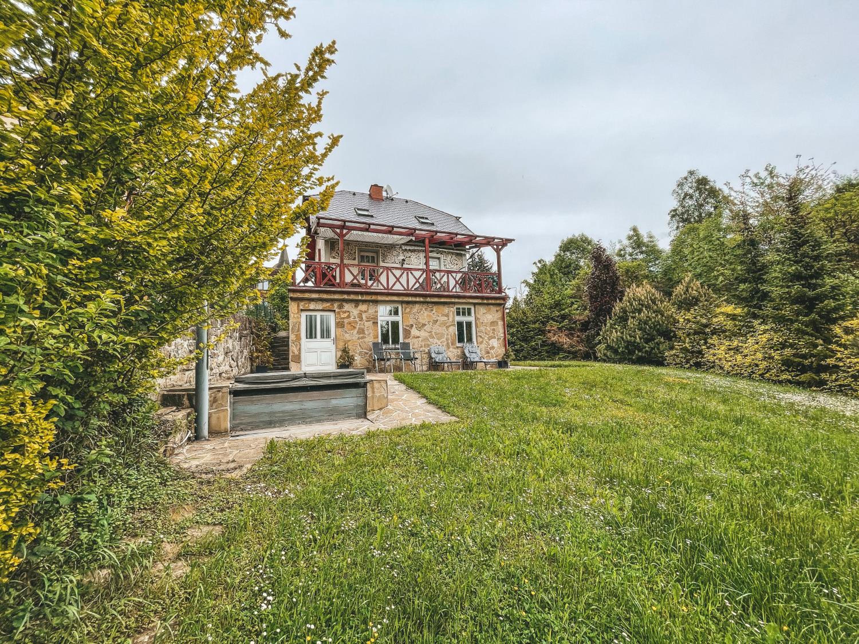 Villa Emausy