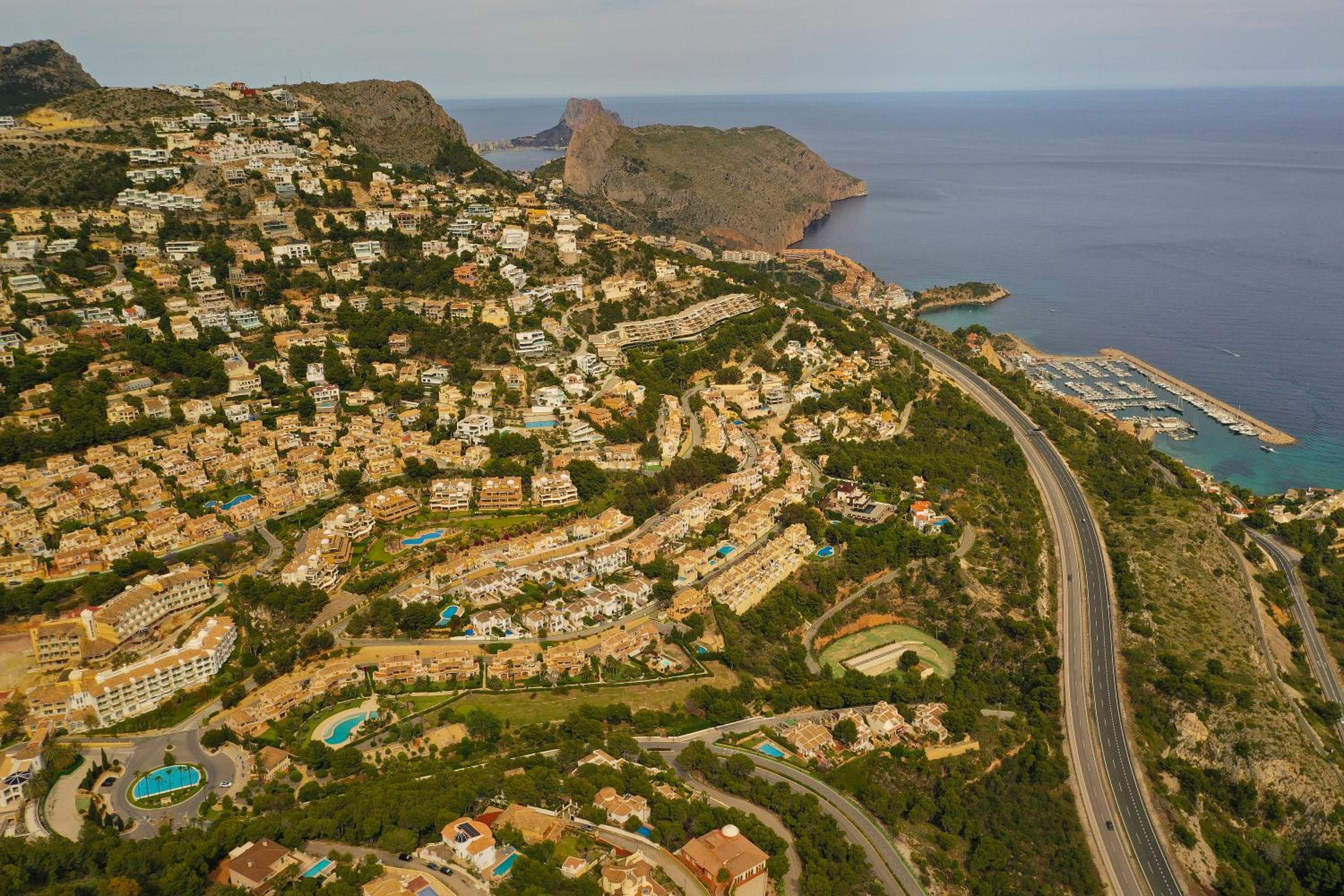 3-bedroom Townhouse in Altea Hills view 5