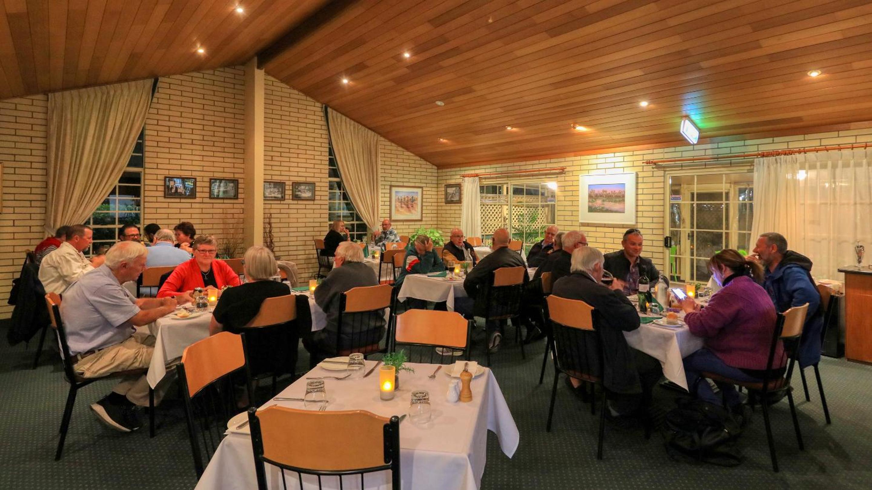 Riverland Motor Inn