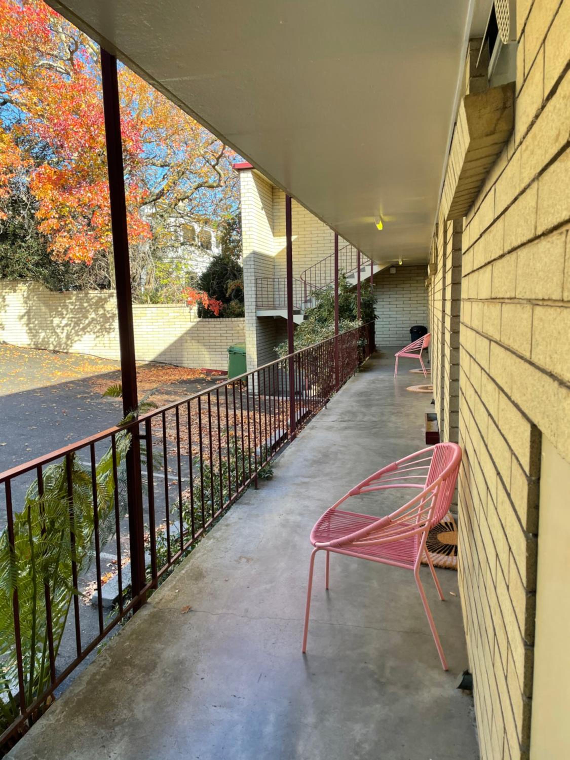Parklane Motel