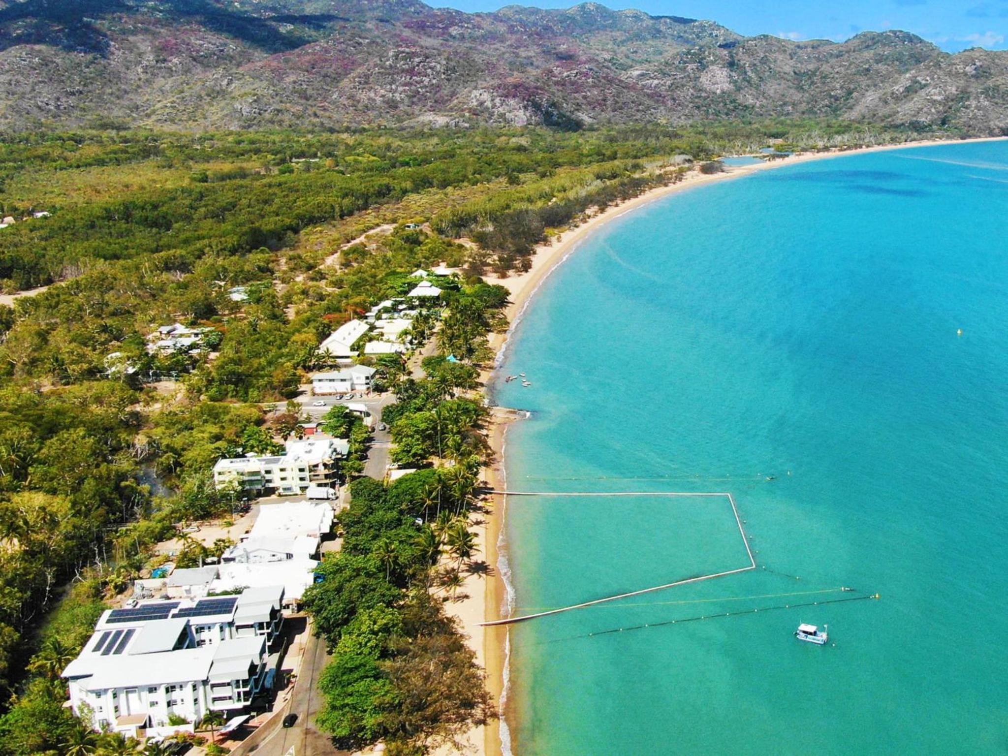 Maggies Beachfront Apartment 3