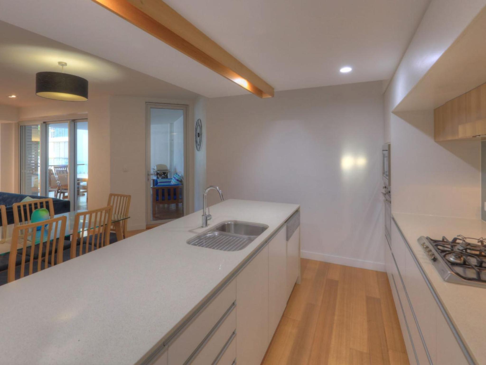 Maggies Beachfront Apartment 4