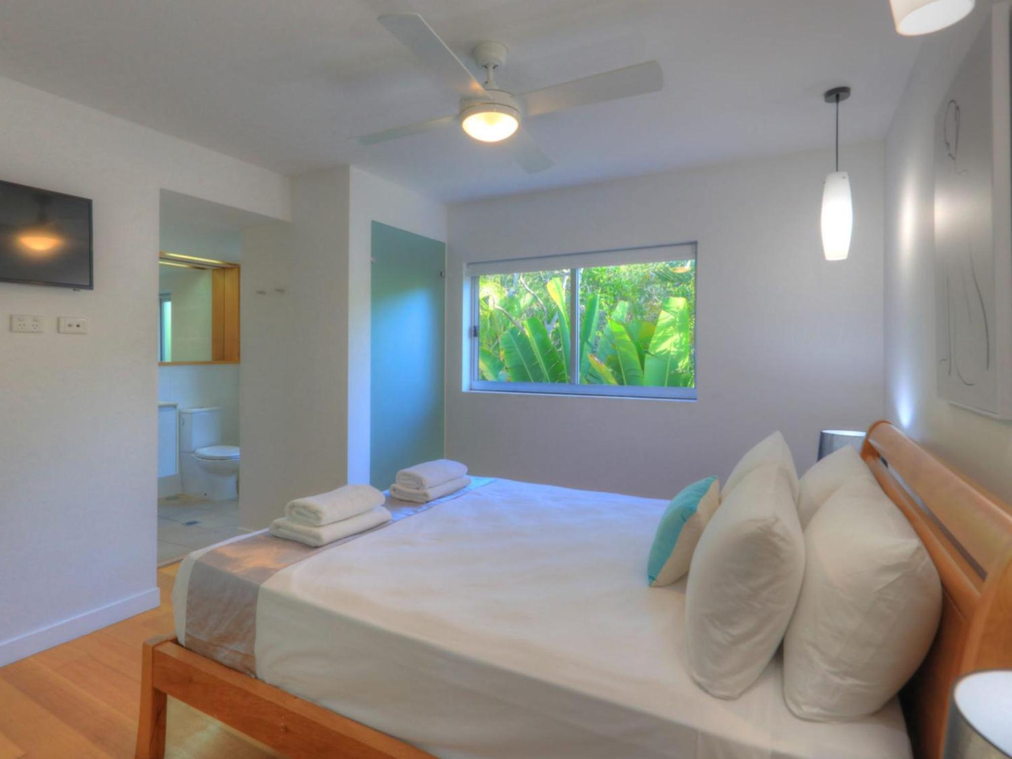 Maggies Beachfront Apartment 4