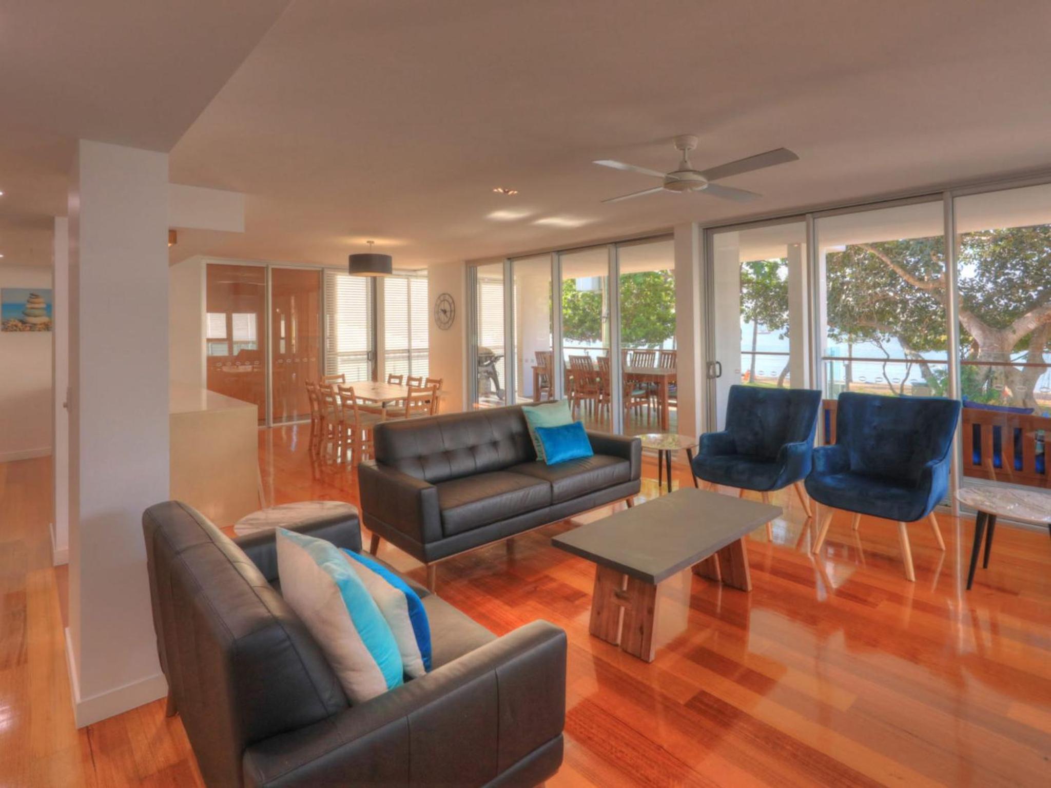 Maggies Beachfront Apartment 3