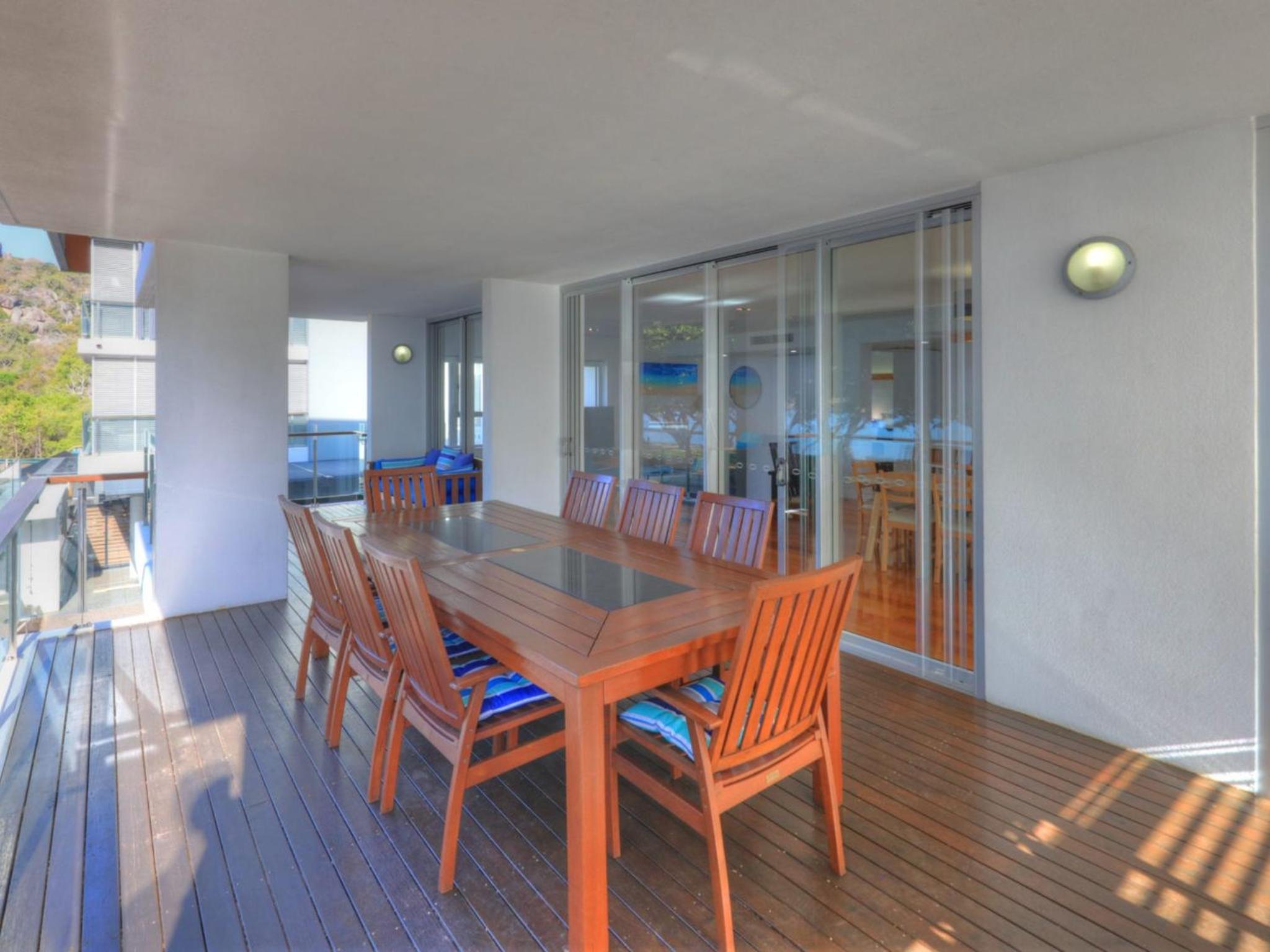 Maggies Beachfront Apartment 3