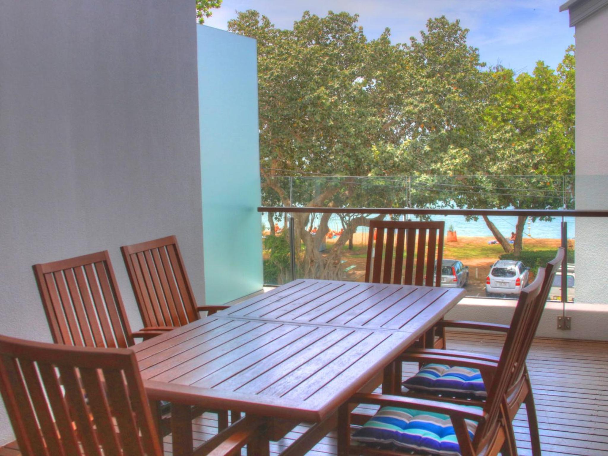 Maggies Beachfront Apartment 13
