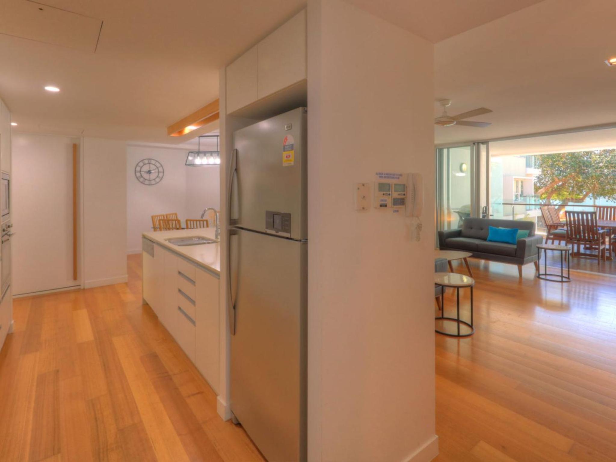 Maggies Beachfront Apartment 7