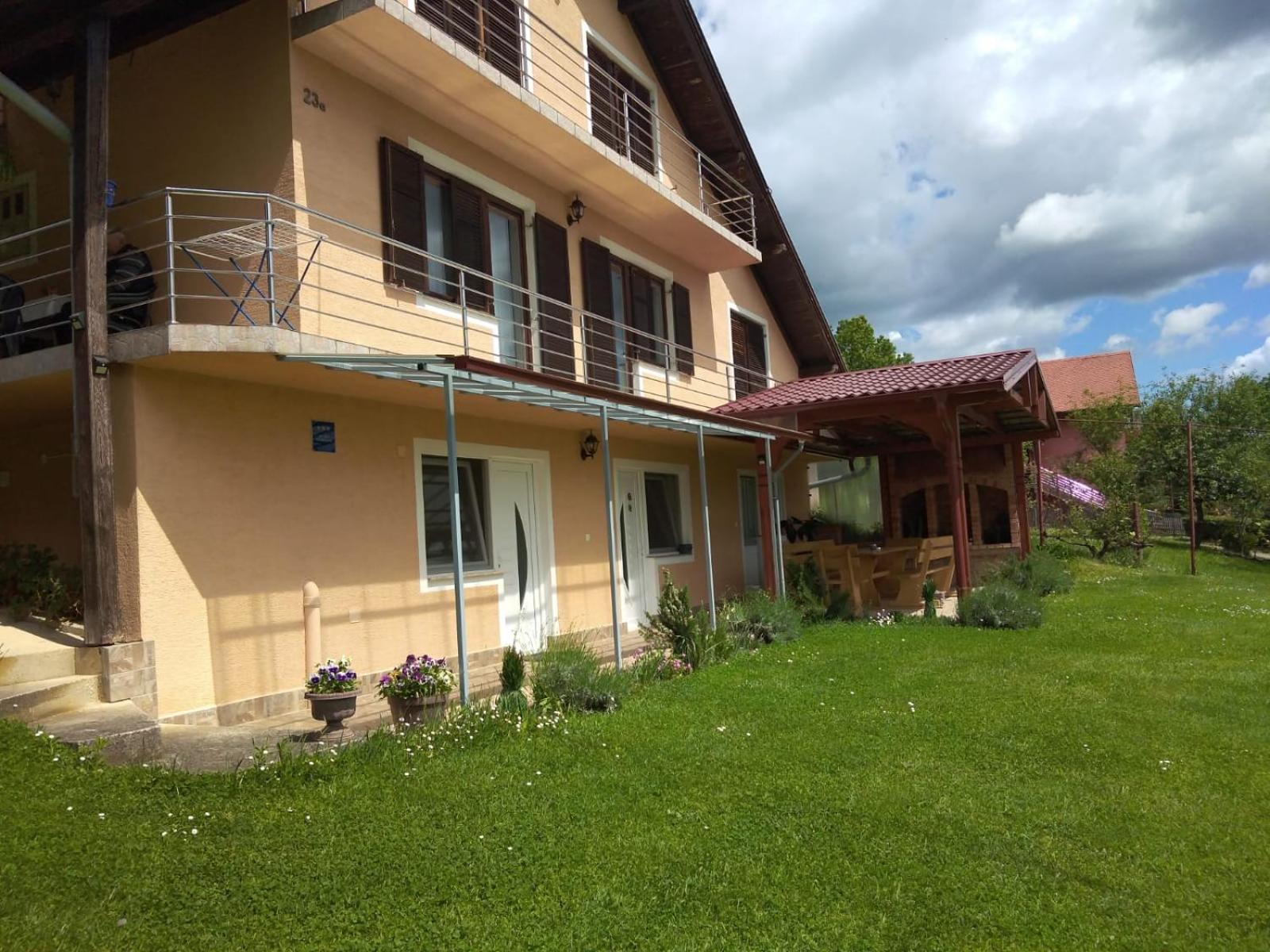 Studio apartman Trdina view 5