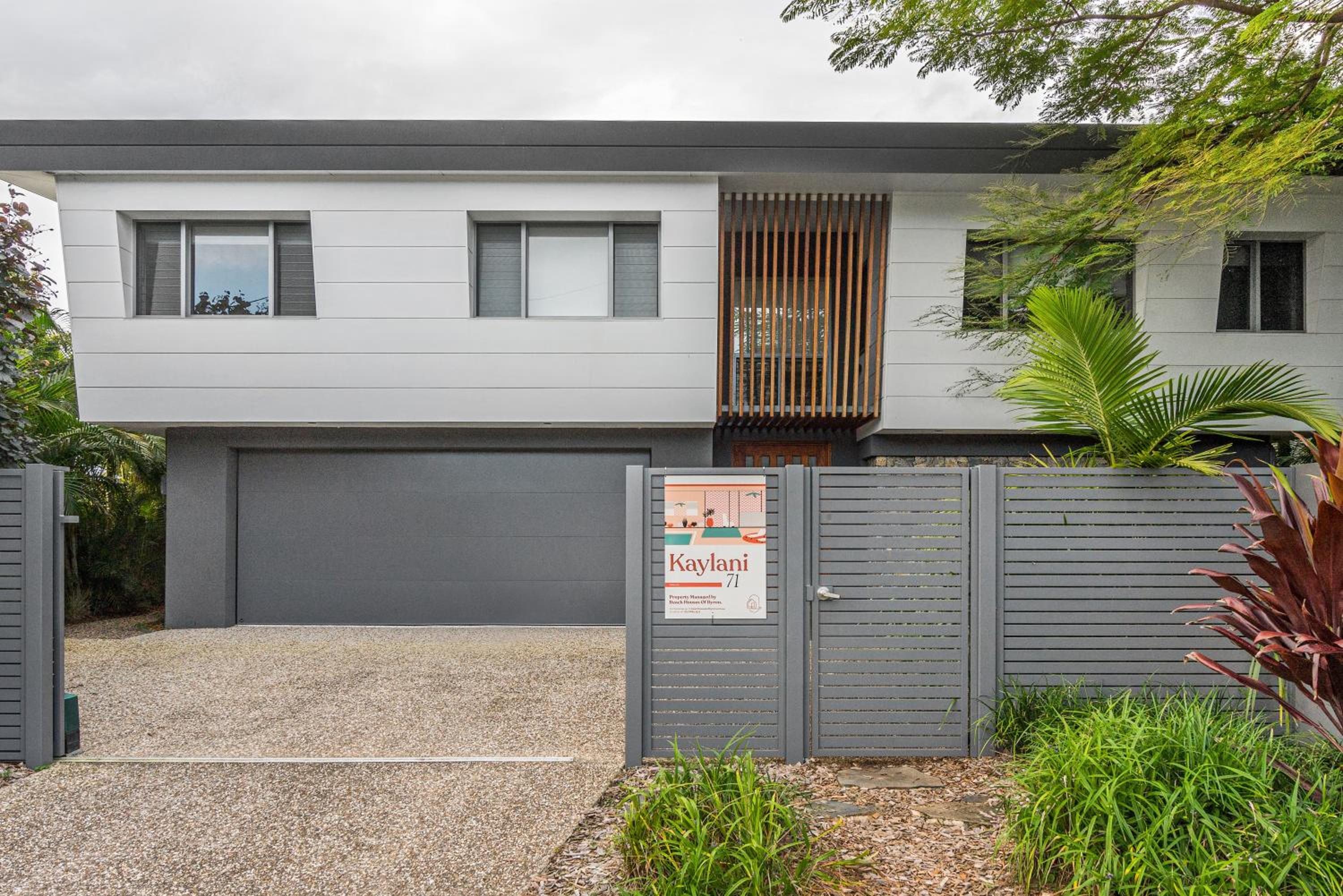 Hotel Kaylani Beach House 1 - Image 1