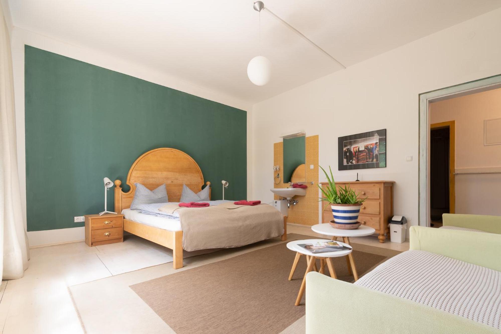Absteige Innsbruck- Zentrale Ferienapartments