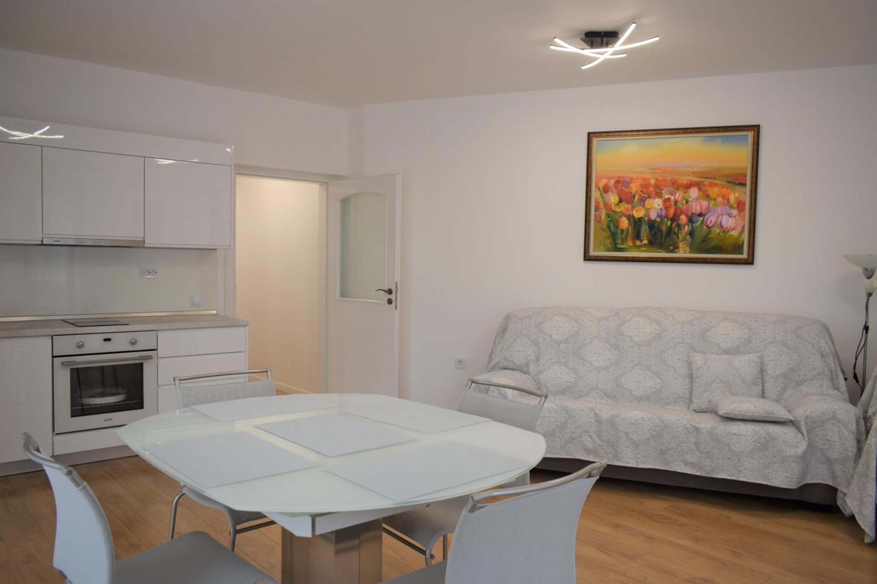 Top center apartment Gramophone with private parking