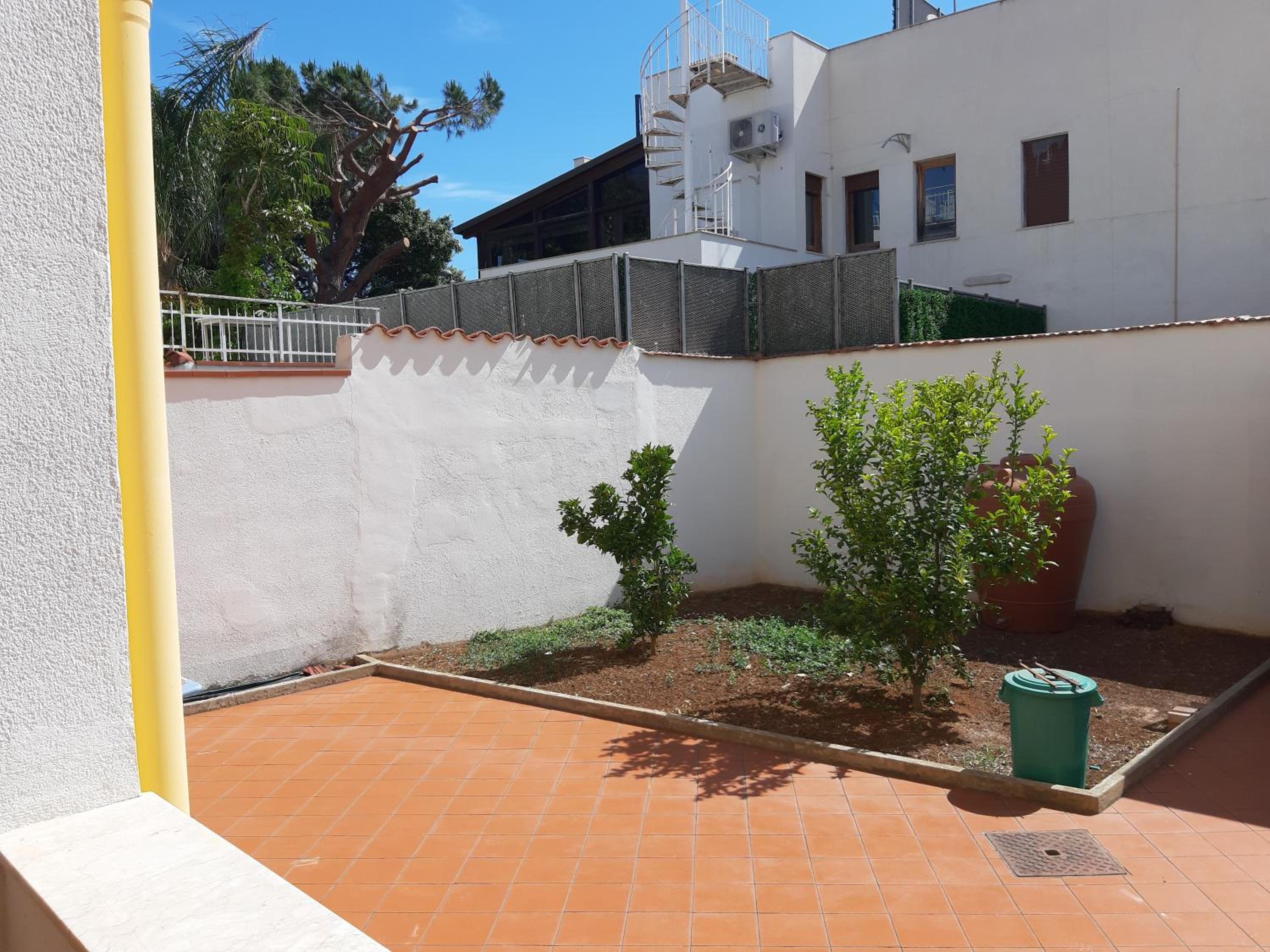 Mondello Sabrina Apartments