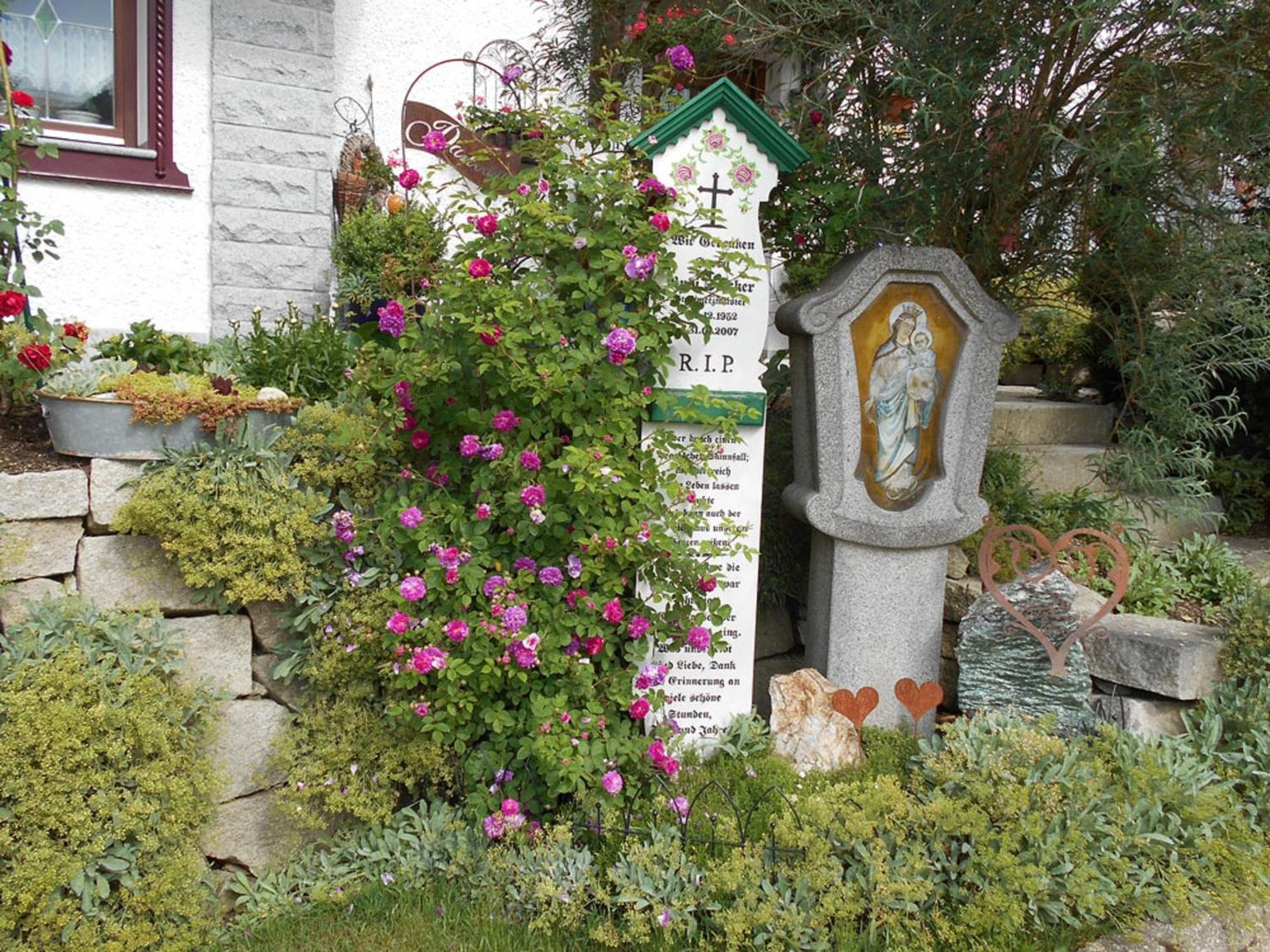 Photo 33