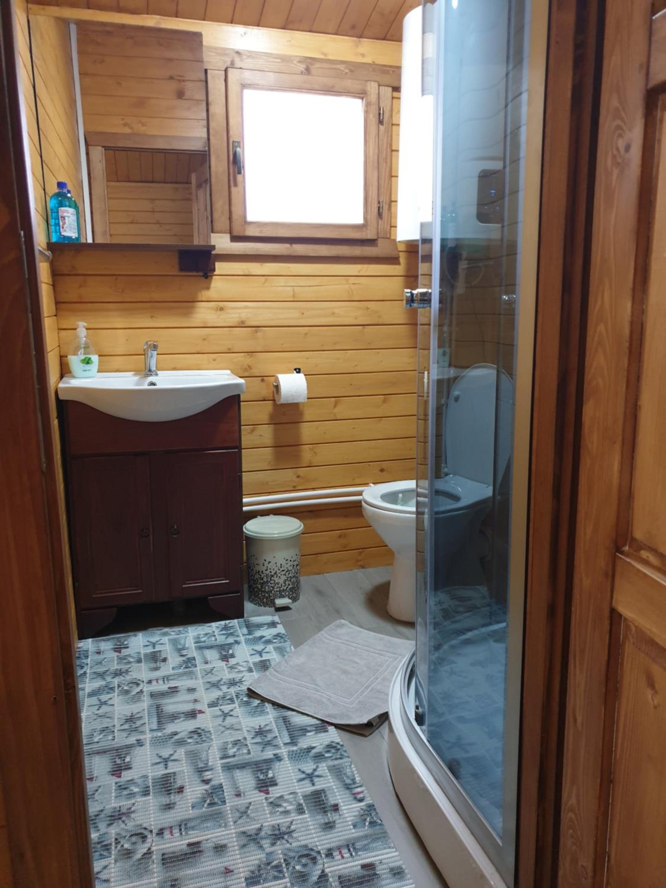 Photo 33