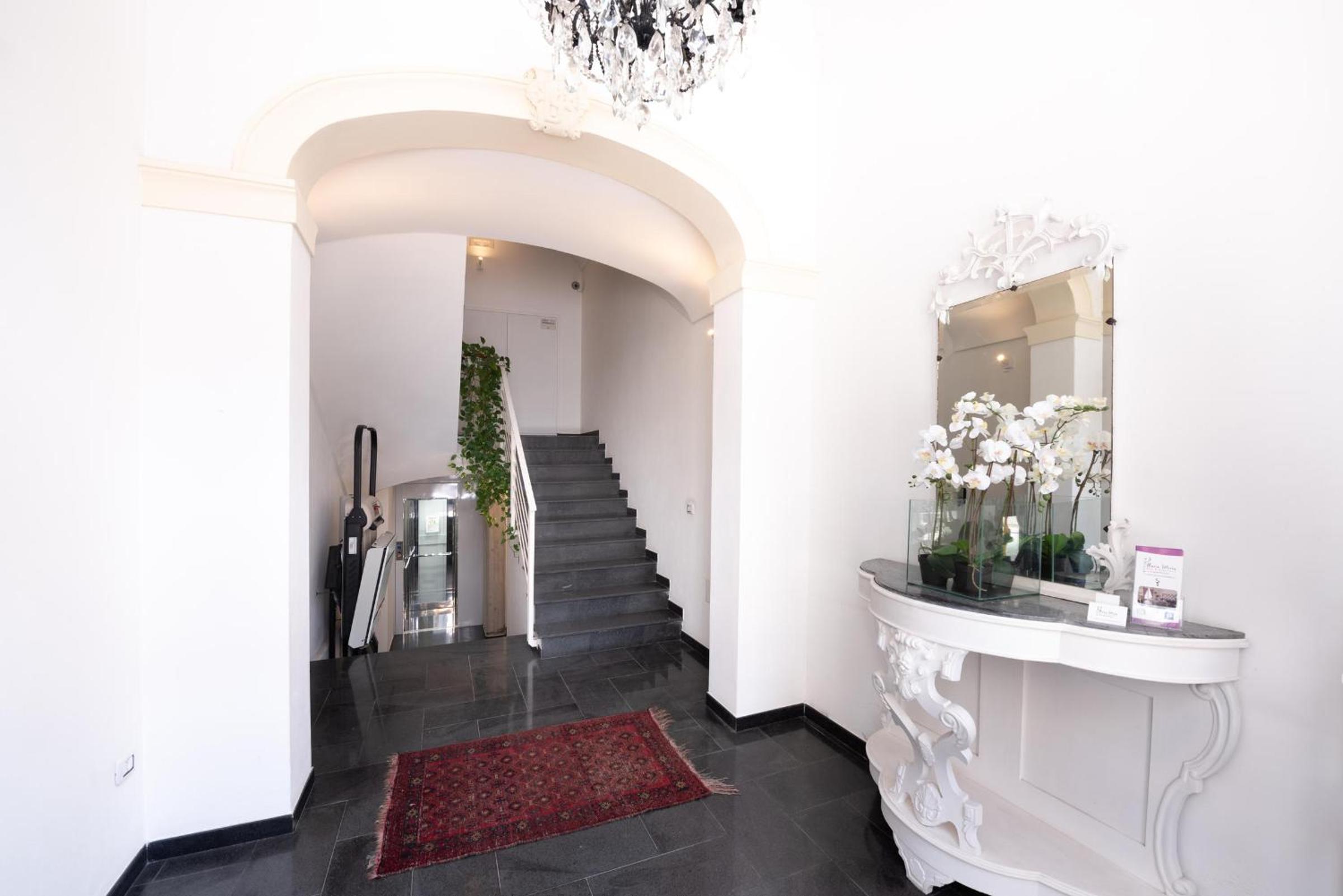 Maria Vittoria Charming Rooms view 2