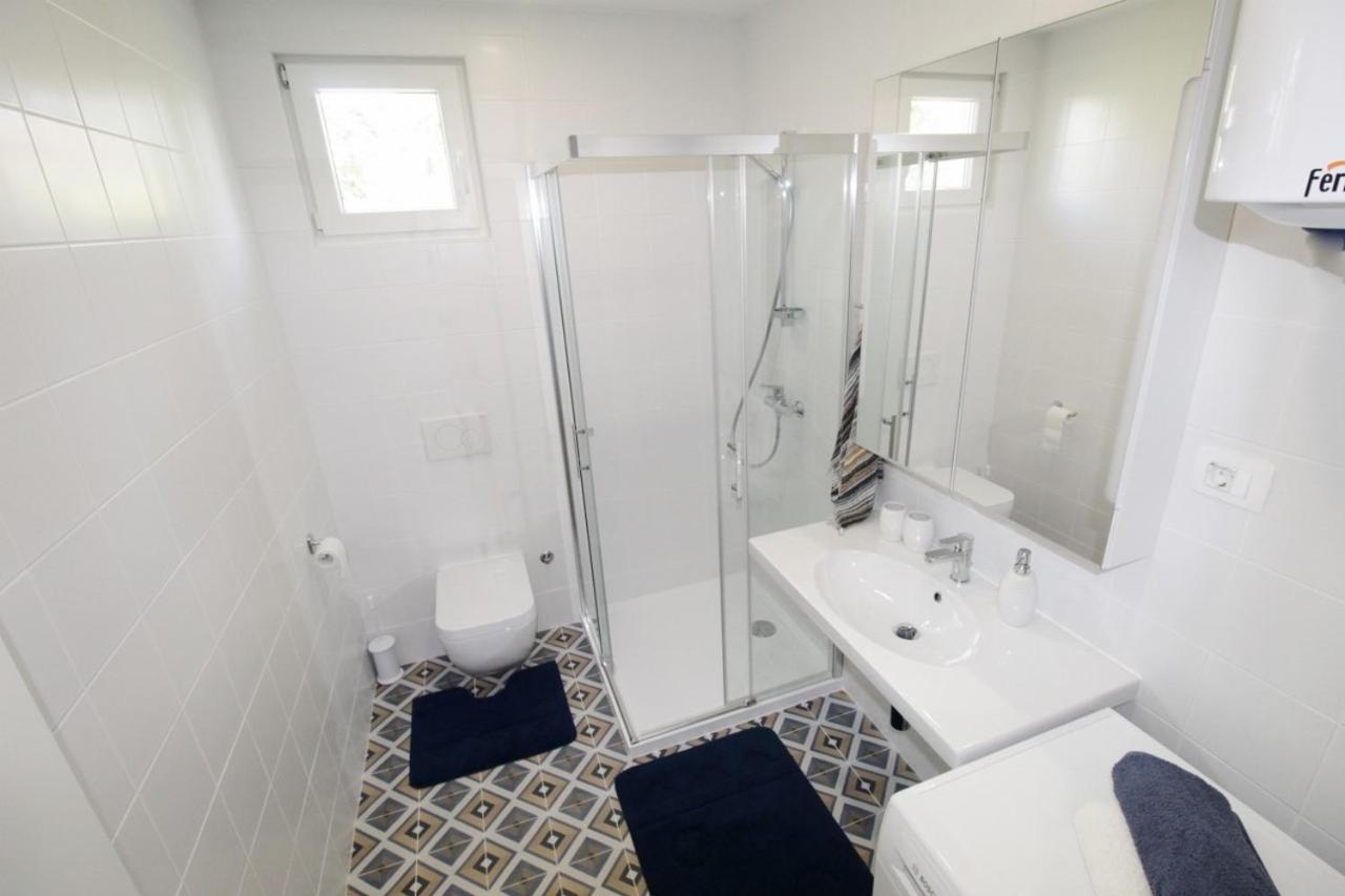 Holiday house PUNTA Umag II view 2