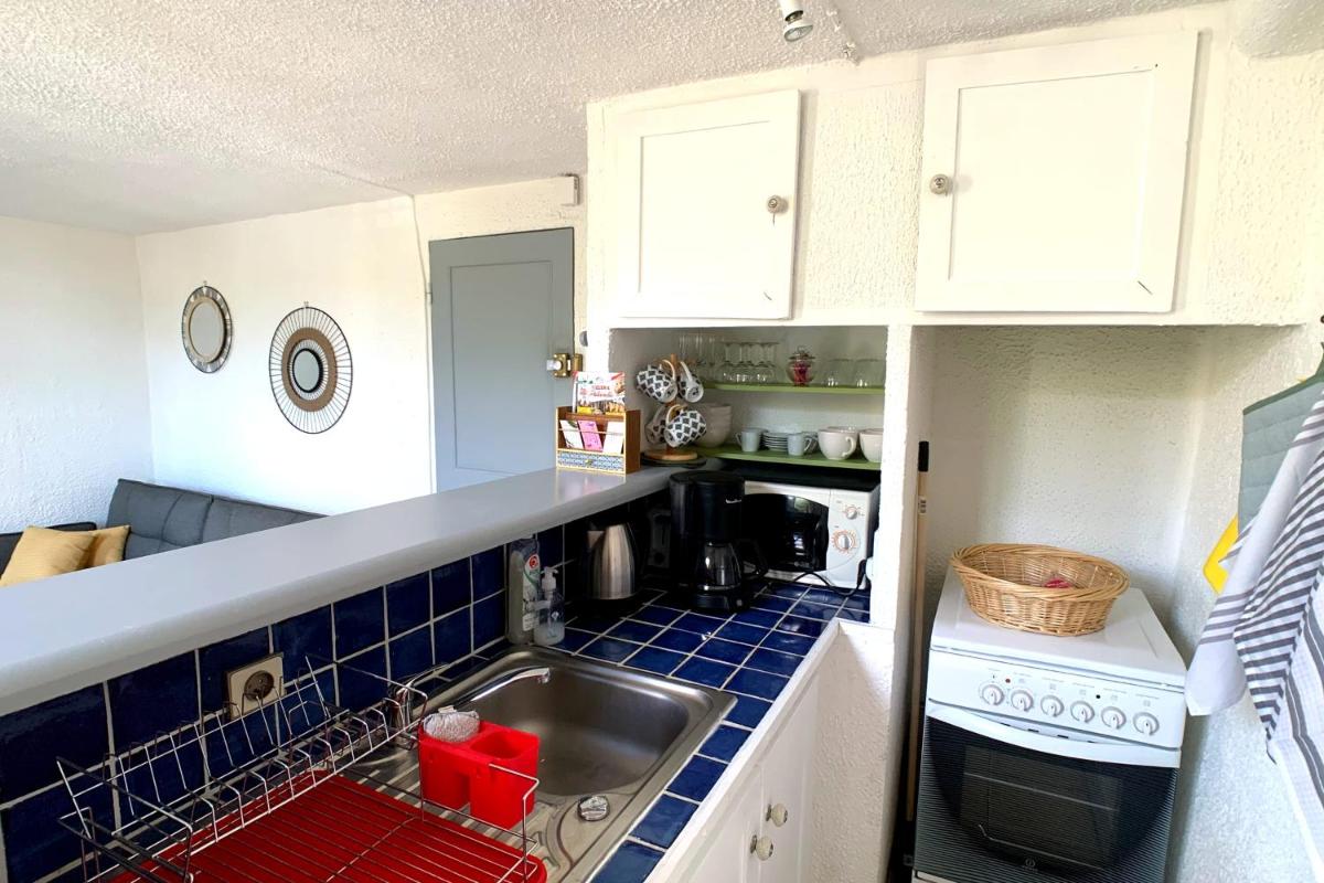 2 bedroom duplex apartment in the center of Antibes view 5