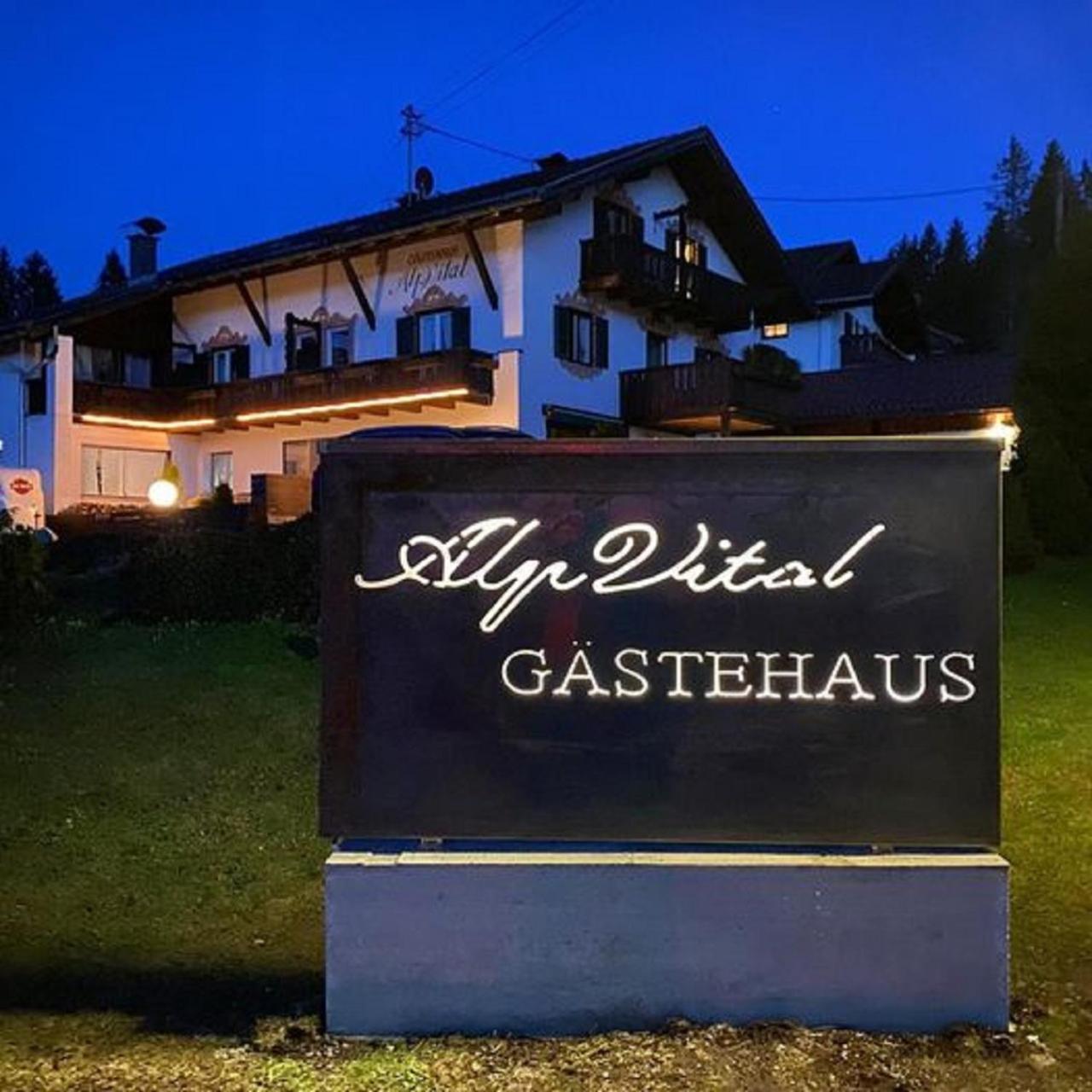 Hotel Gästehaus Alpvital - Image 1