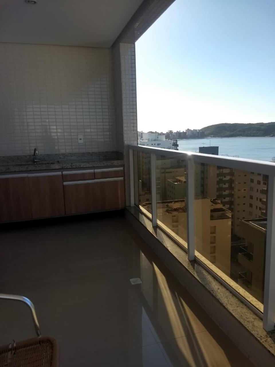Edifício Gil Nogueira, apartamento aconchegantes, piscina, sauna, Wiff, duas vagas de garagem.
