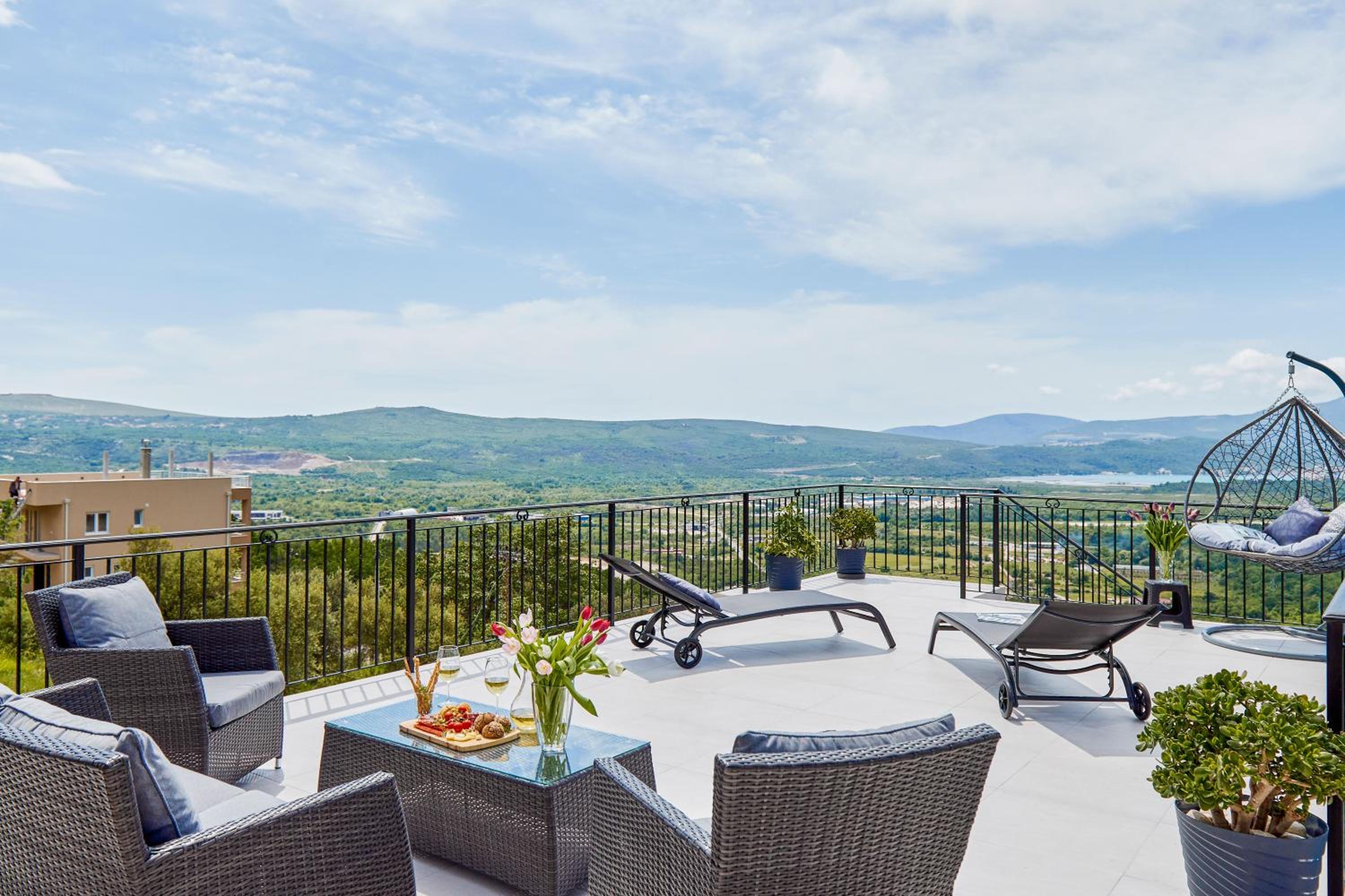Apartment Kascelan view 2