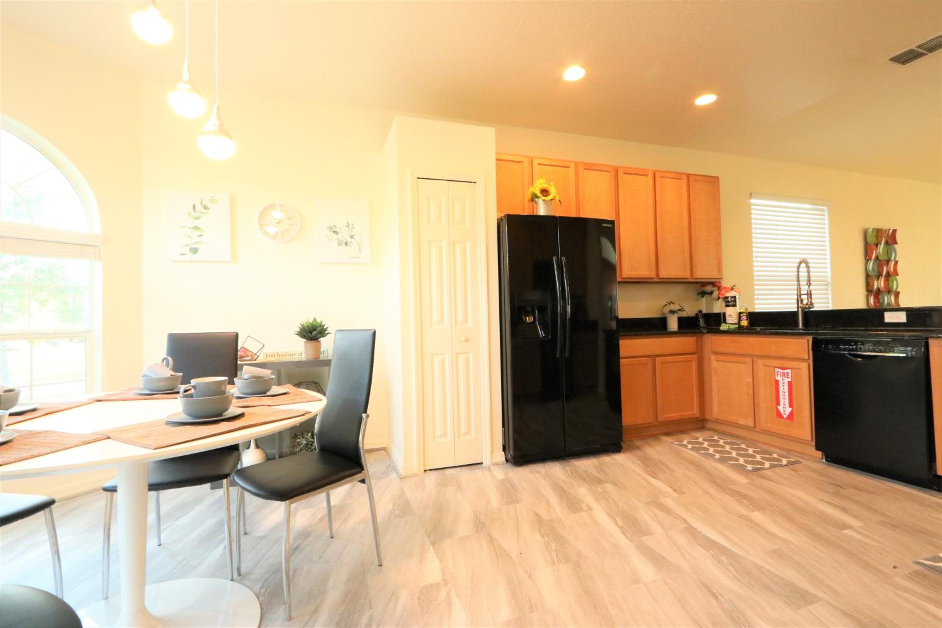 CozyKey Vacation Rentals - Crystal Cove
