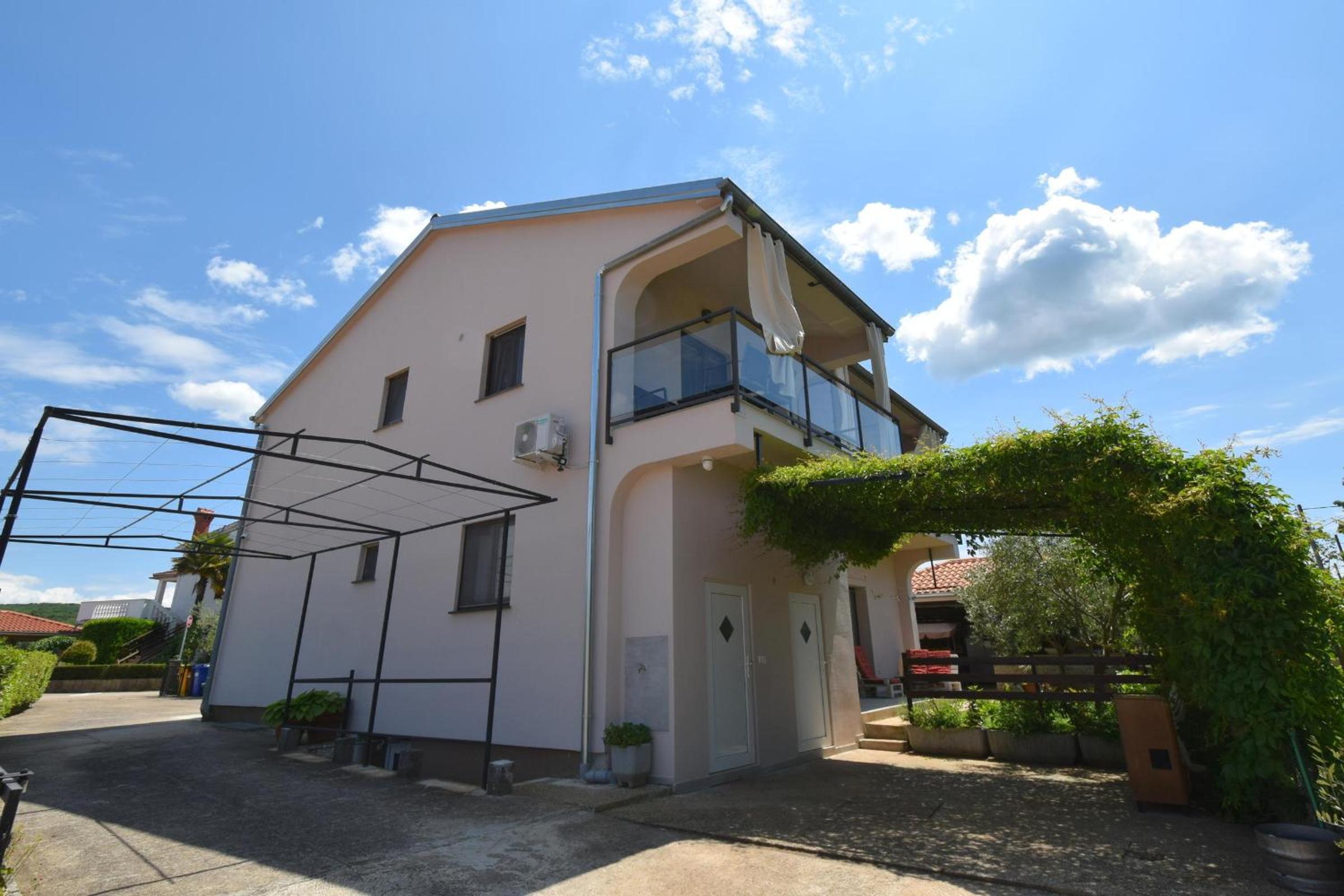 Apartments Aki view 3