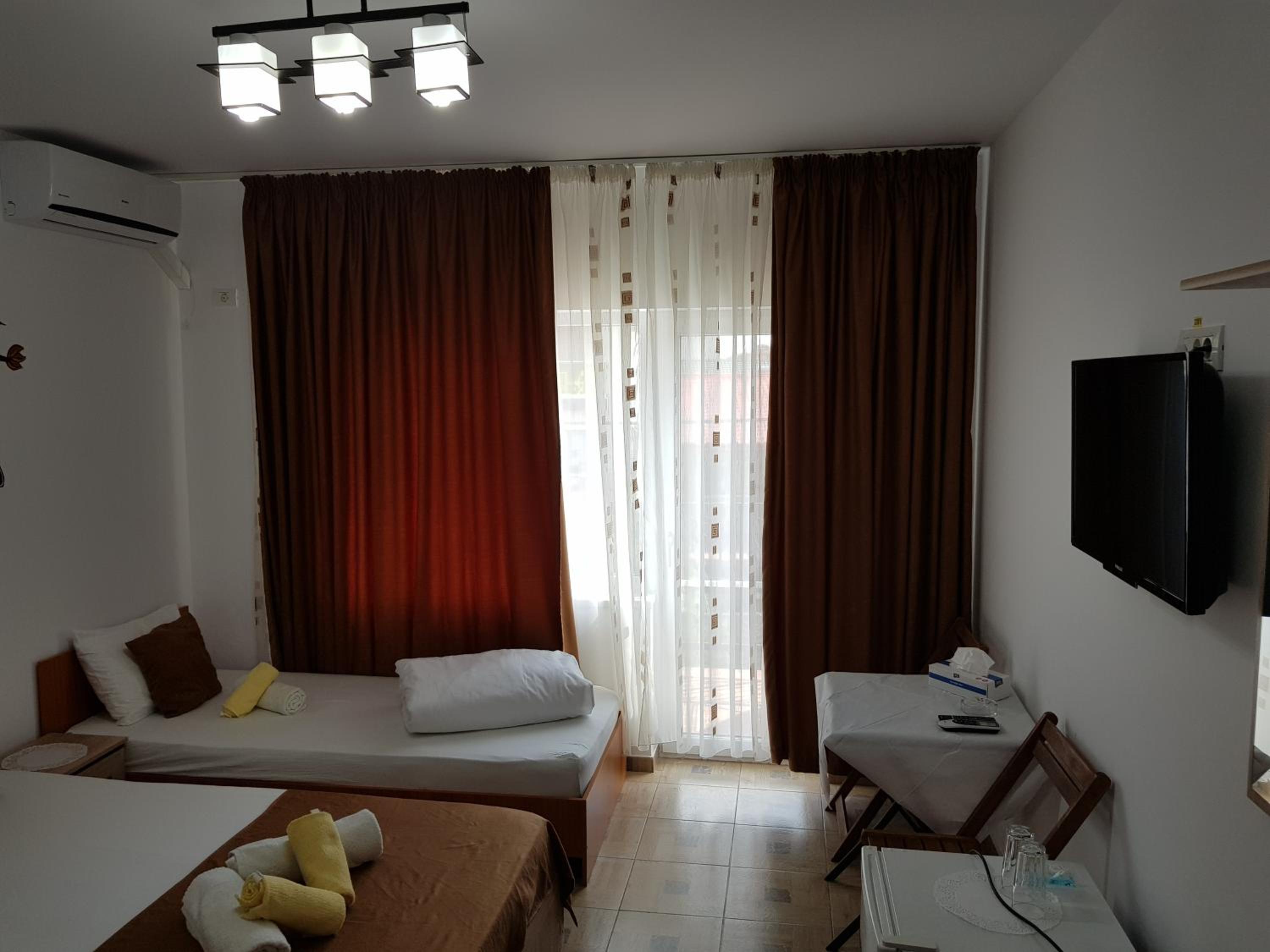 Photo 42