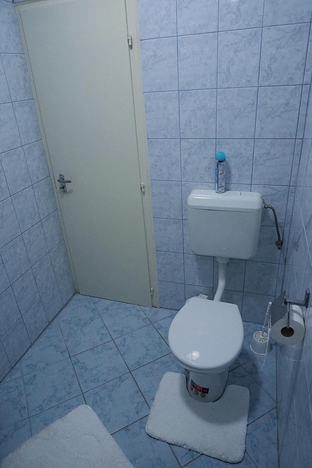 Photo 32