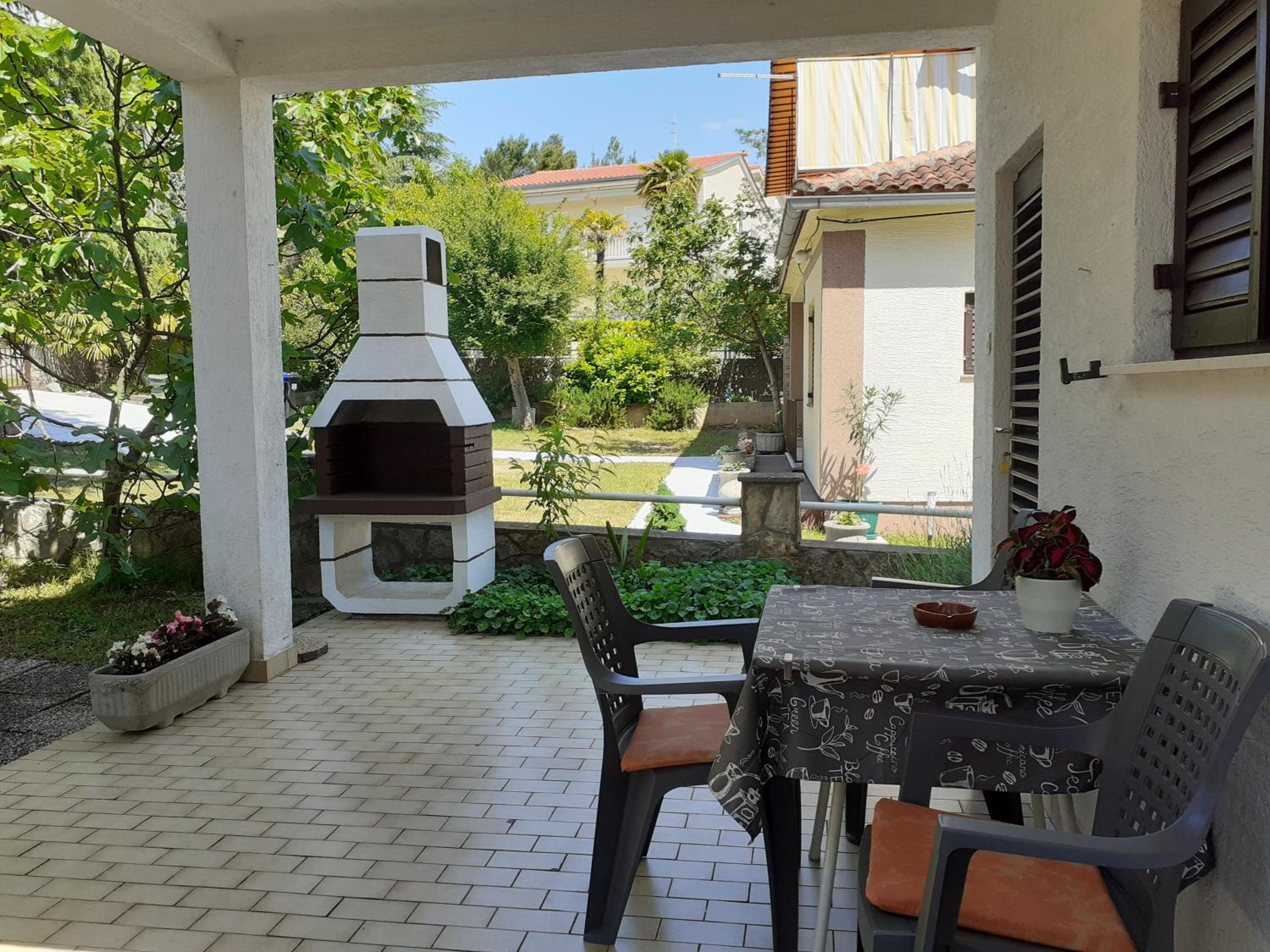 Pet Friendly Apartments Simunec view 3