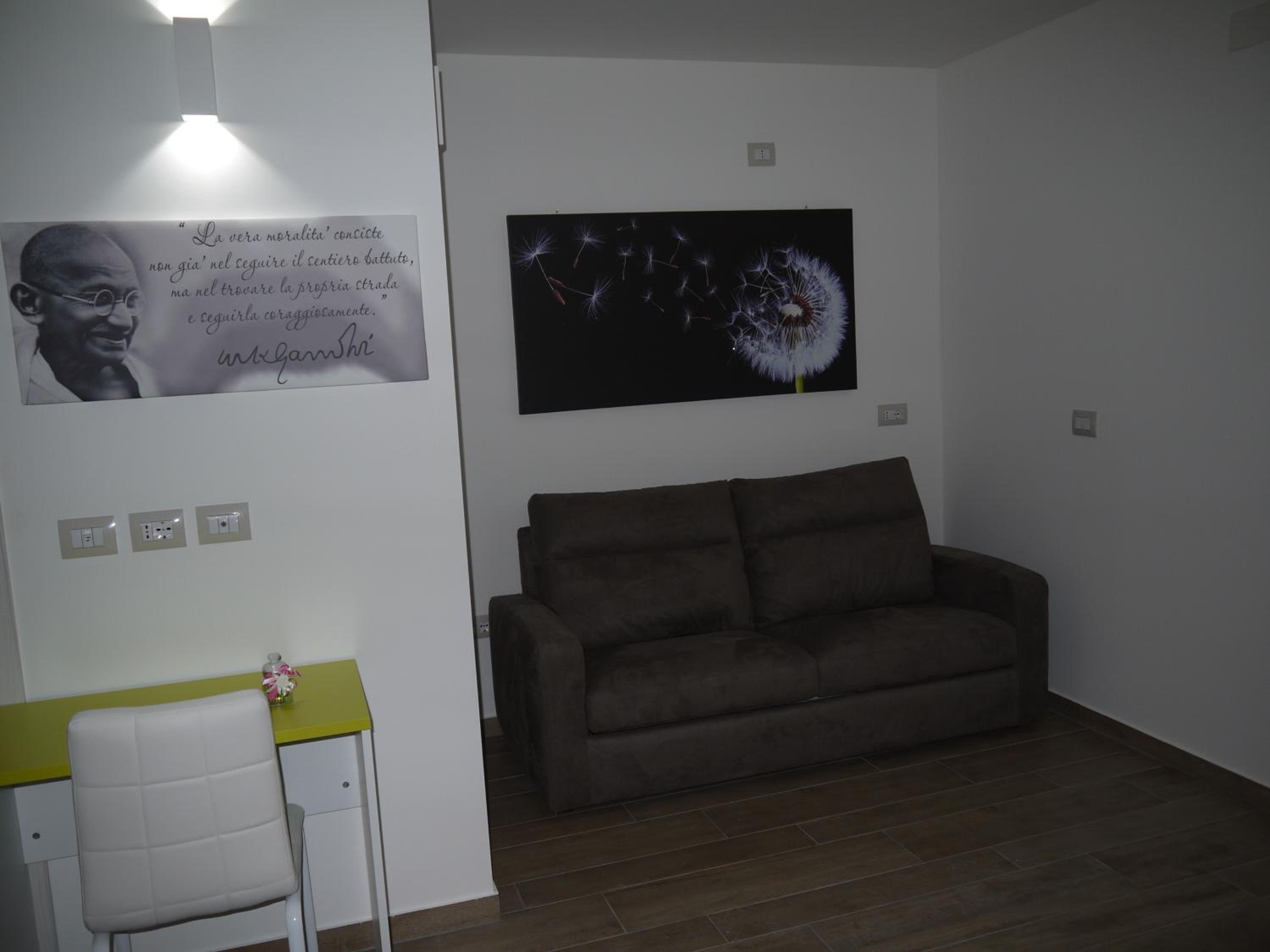 Photo 37