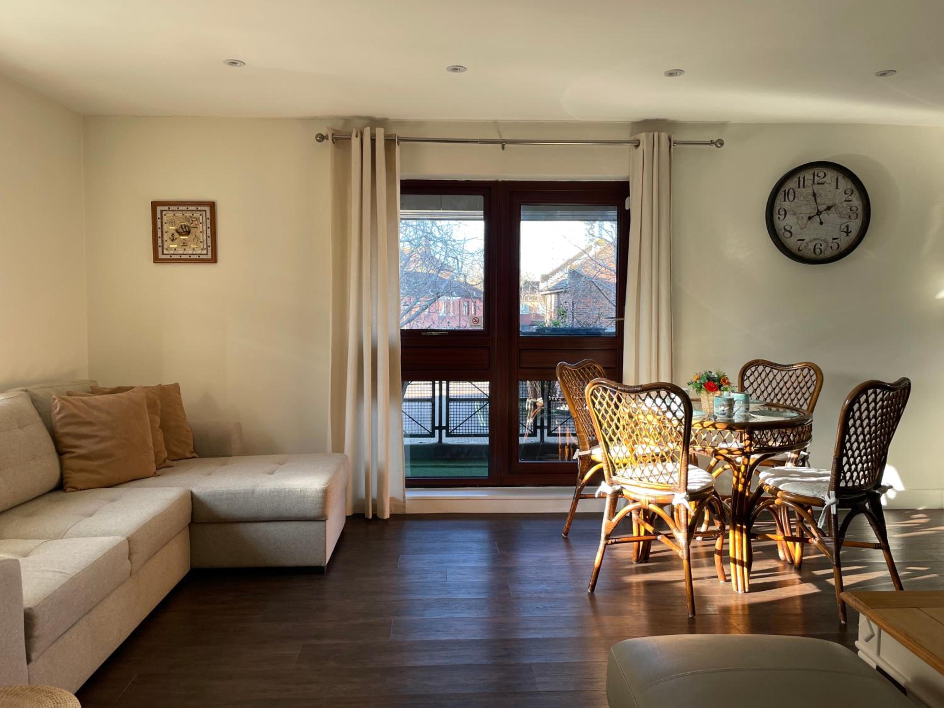 St Georges Balcony Suite with PARKING view 2