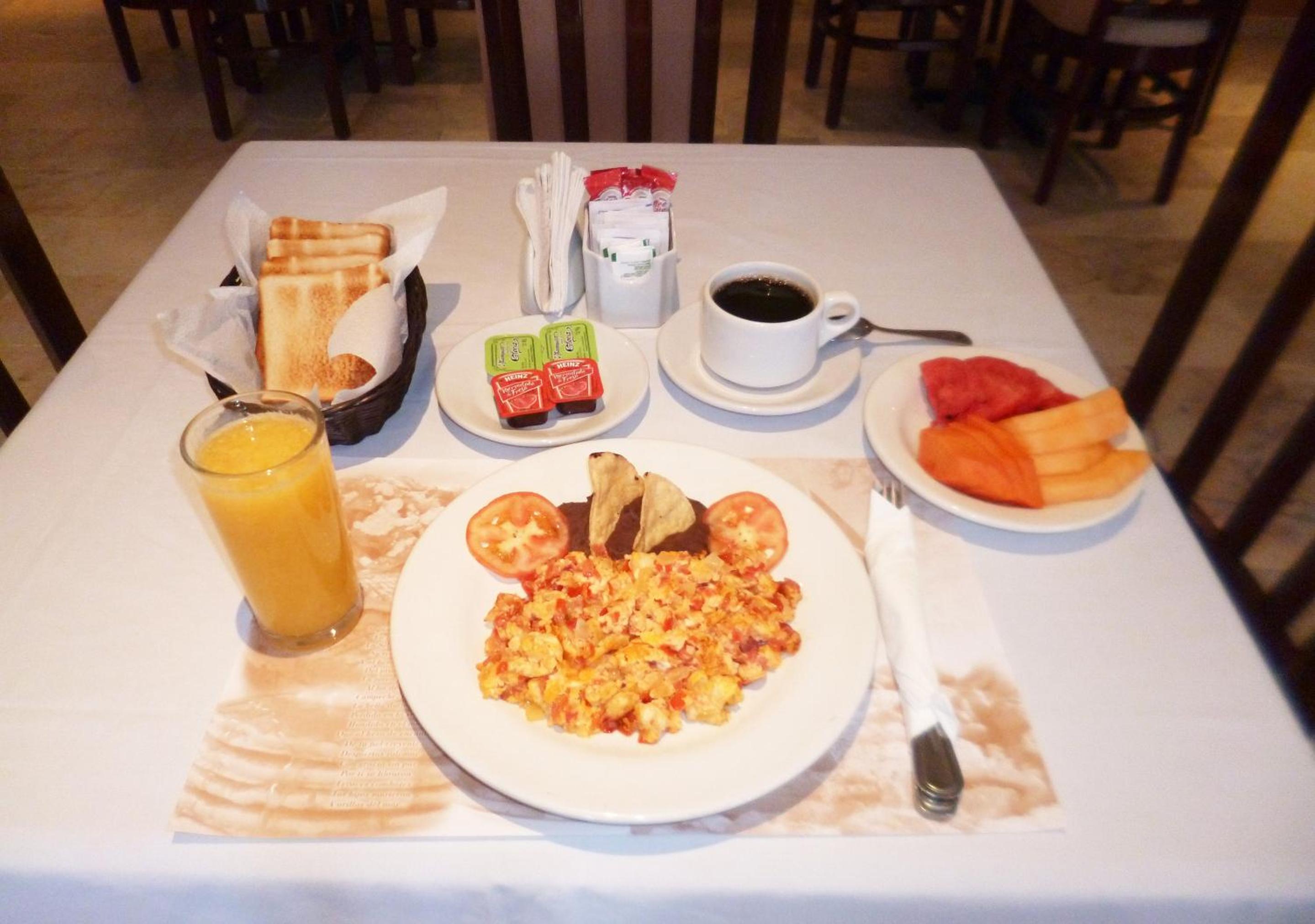 Campeche Vacations - Hotel Francis Drake - Property Image 4