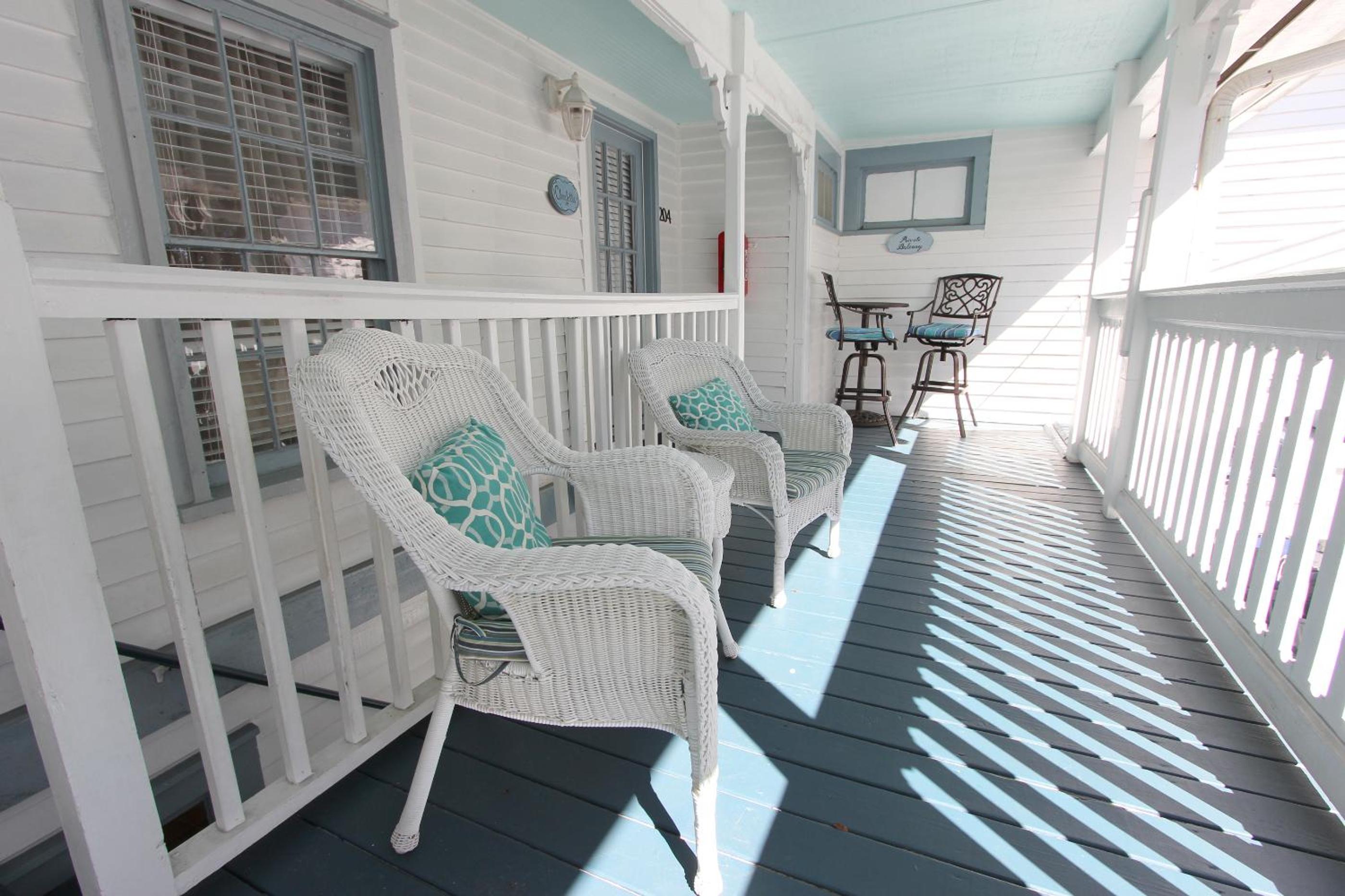Bayfront Westcott House Bed & Breakfast